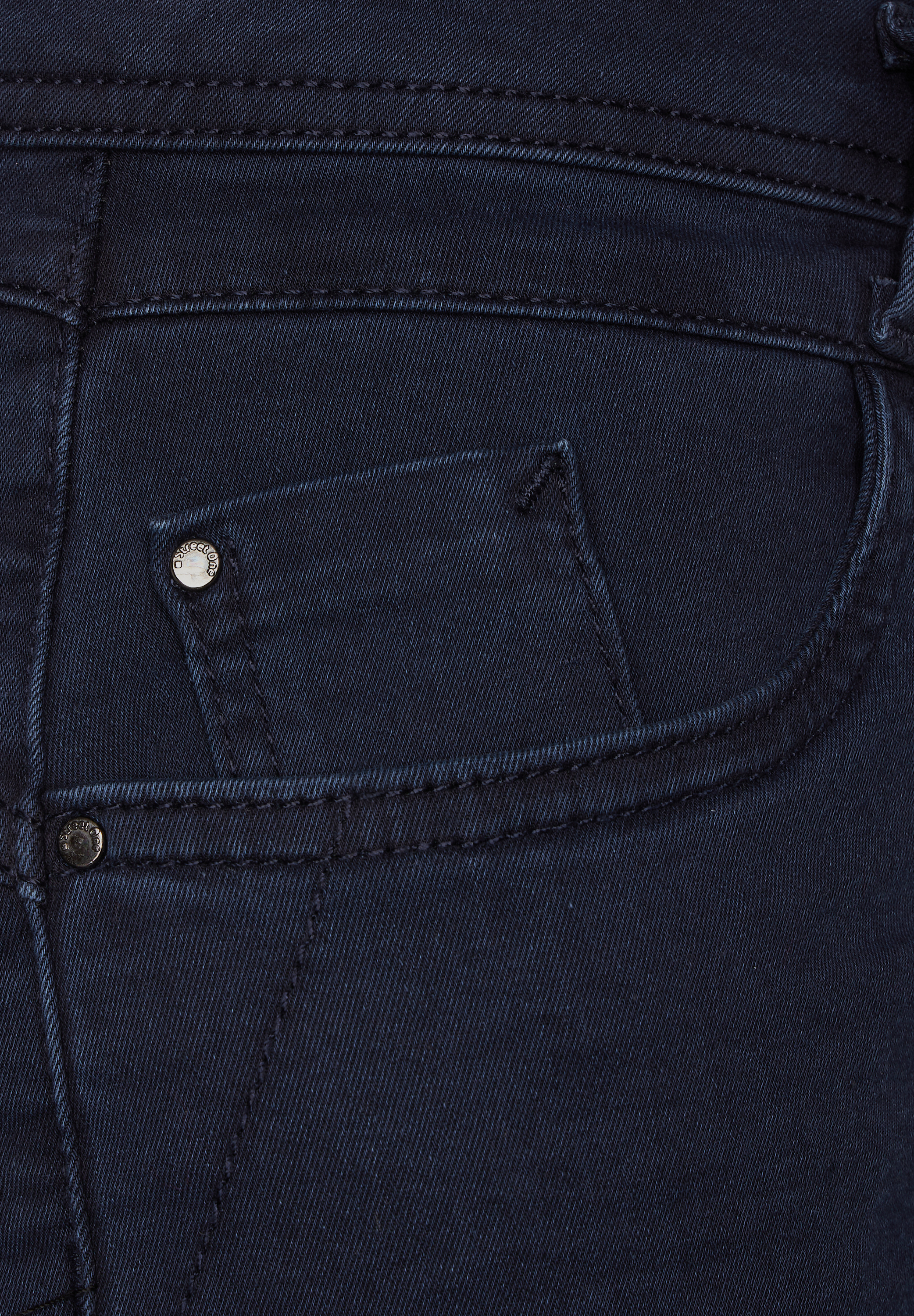 Slim Fit Free to Move Jeans Slim Fit Free to Move Jeans