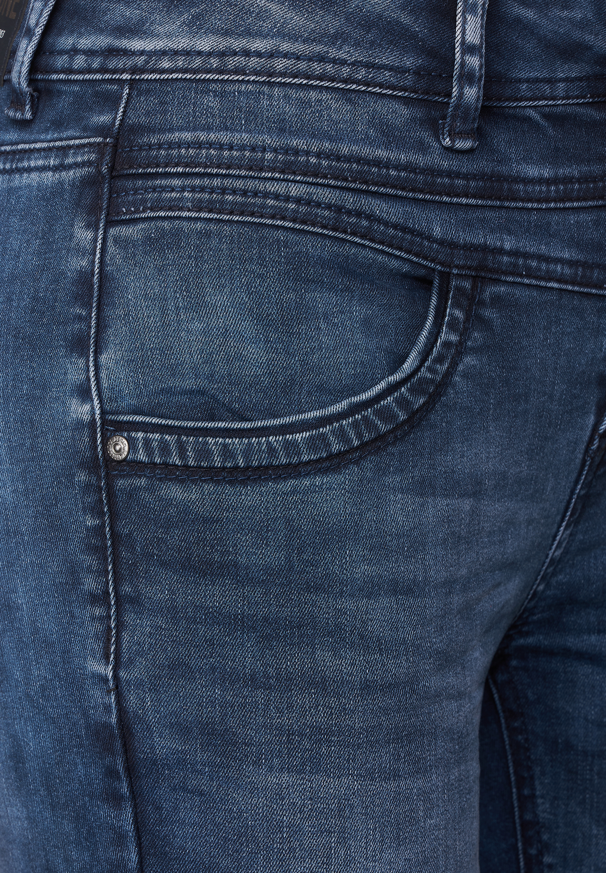 Slim Fit Jeans in High Waist Slim Fit Jeans in High Waist
