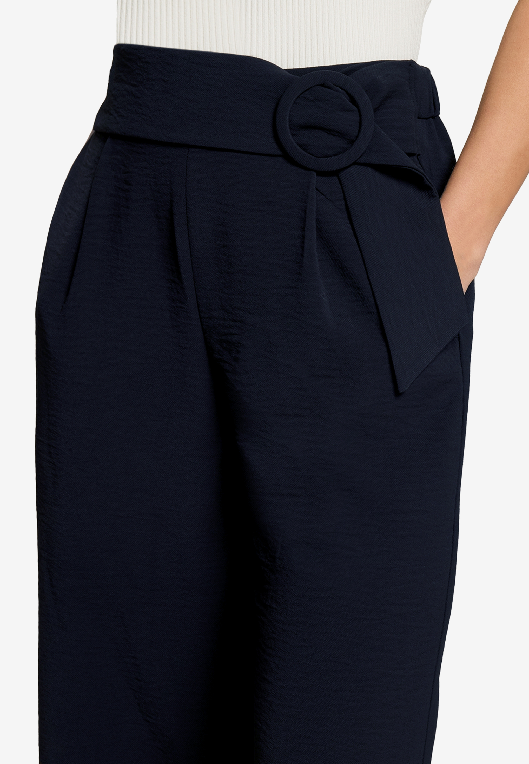 Stoffhose  7/8 Länge mit Schnalle