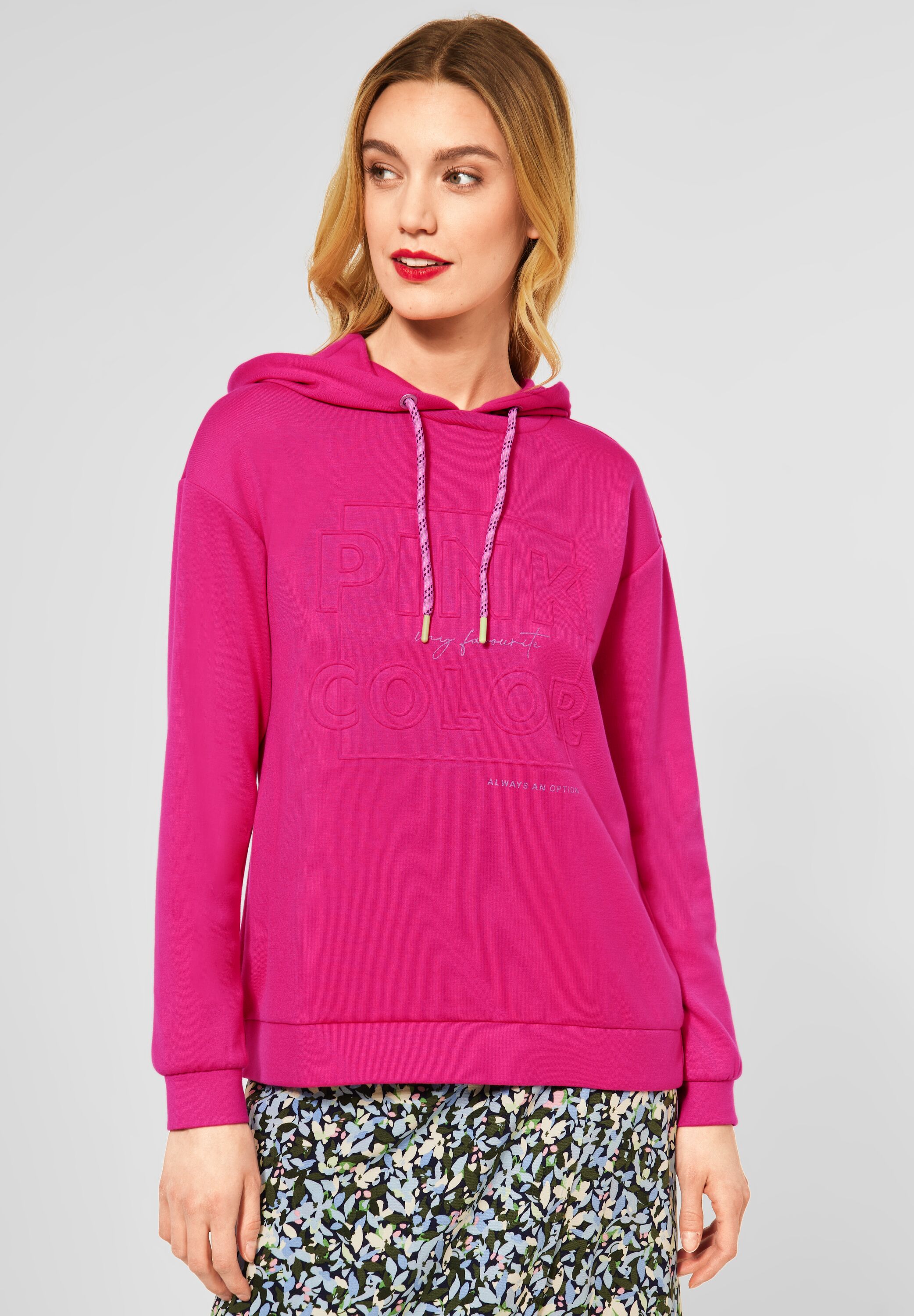 Sweatshirt im Hoodie Style