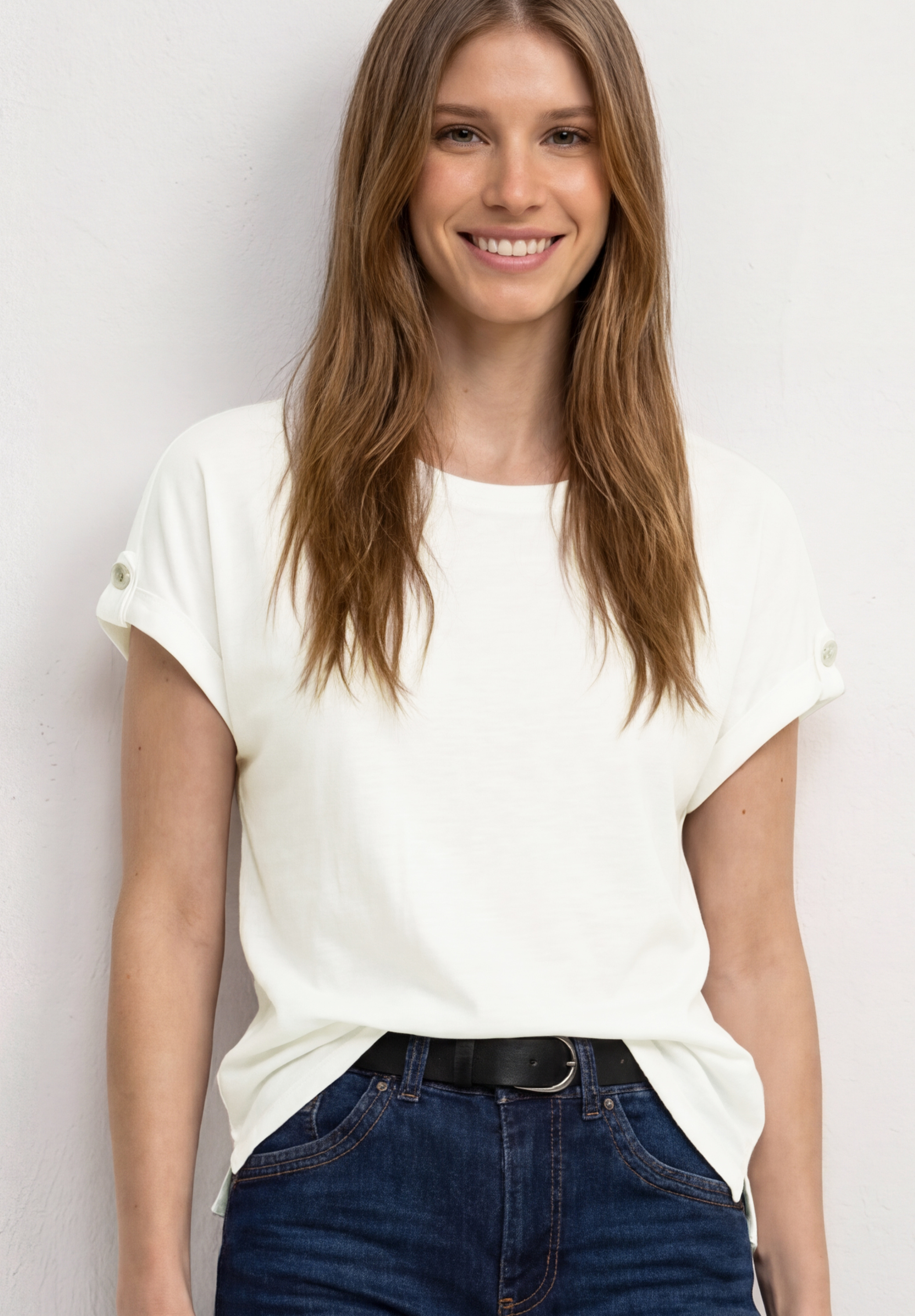 T-Shirt mit Rundhals und Knopfdetails