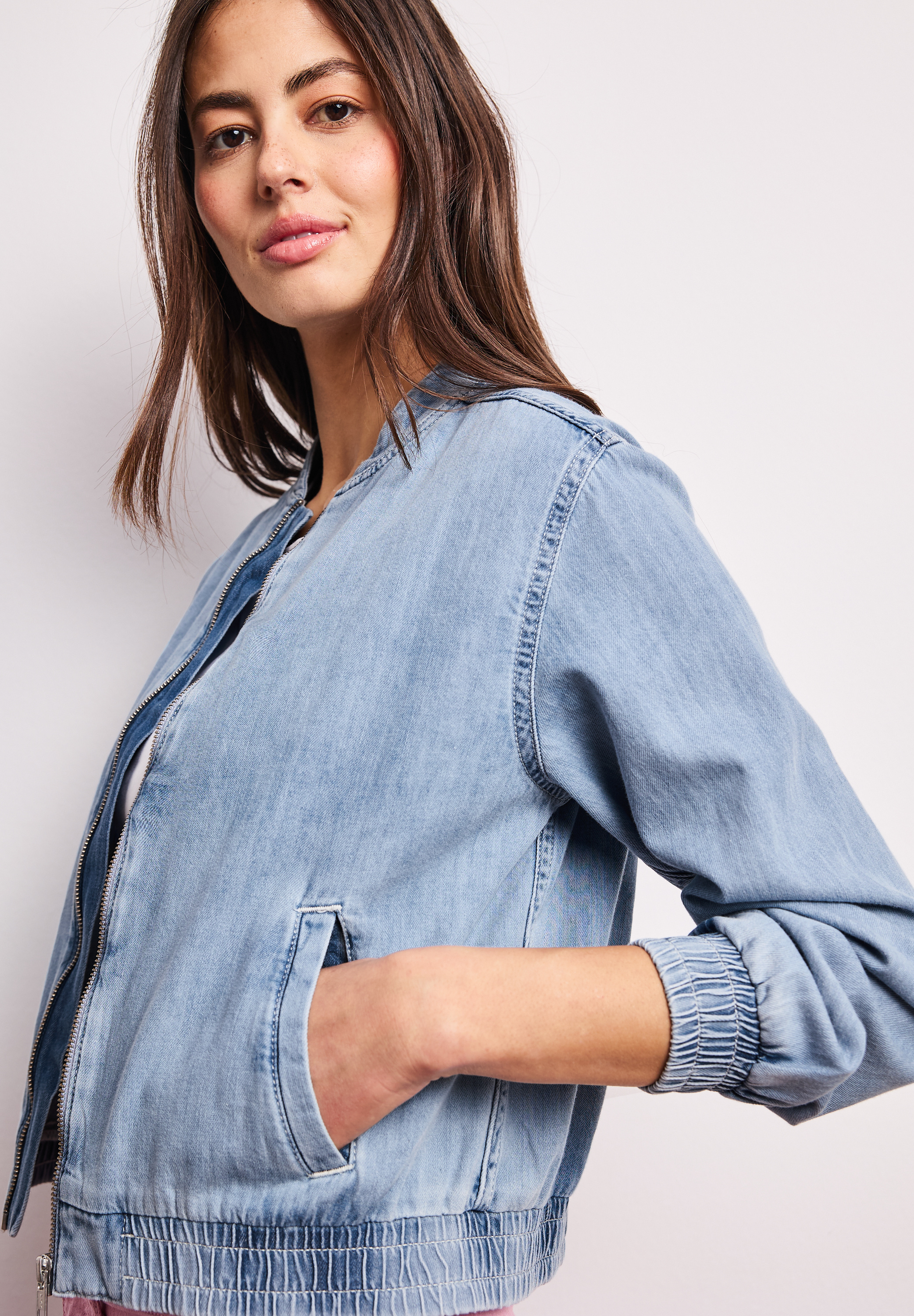 Blouson im Denim-Look mit Taschen