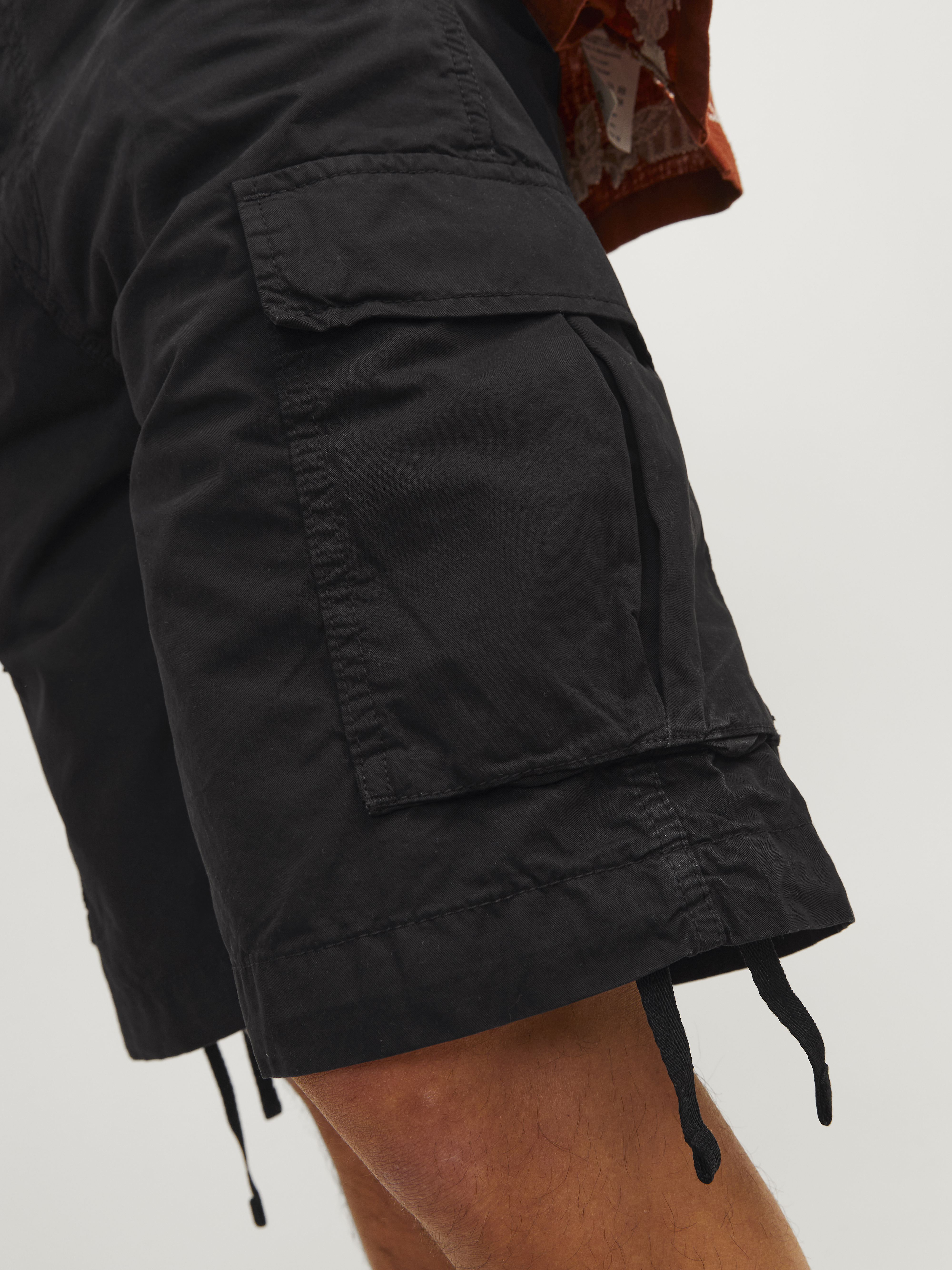 JPSTCOLE TUCKER CARGO SHORTS LNG SN