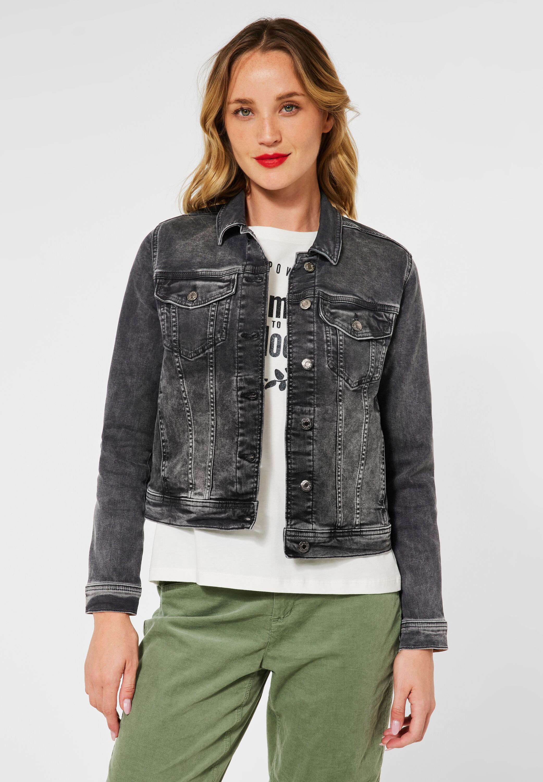 Jeansjacke in Schwarz