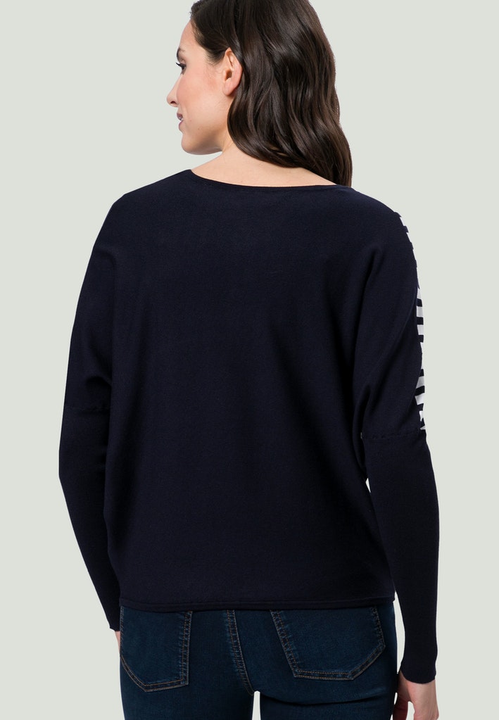 Strickpullover mit Streifen