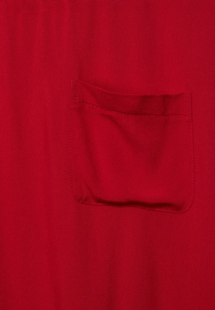 T-Shirt mit Brusttasche