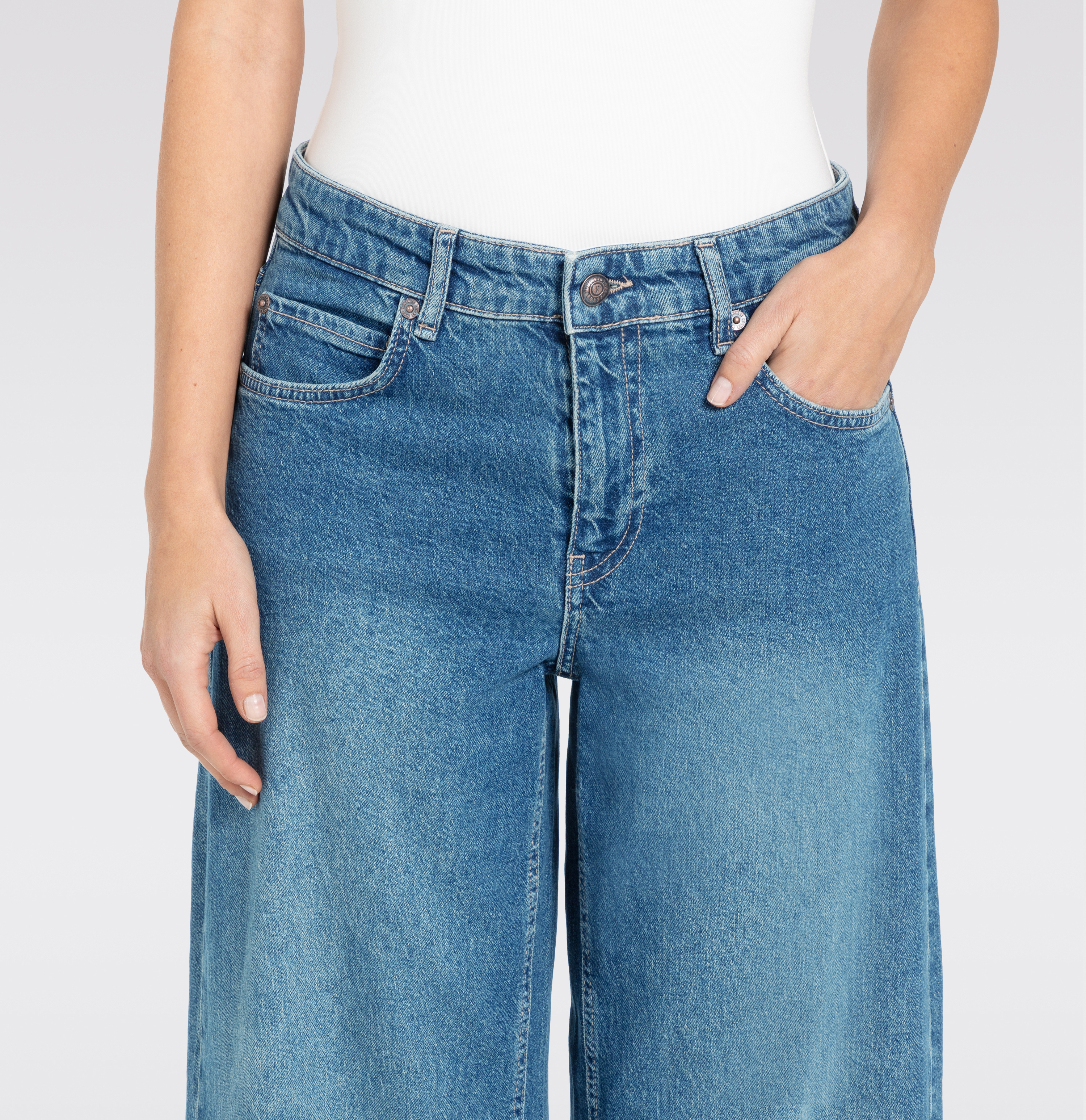 MAC JEANS - NEVADA, Rigid Cool MAC JEANS - NEVADA, Rigid Cool