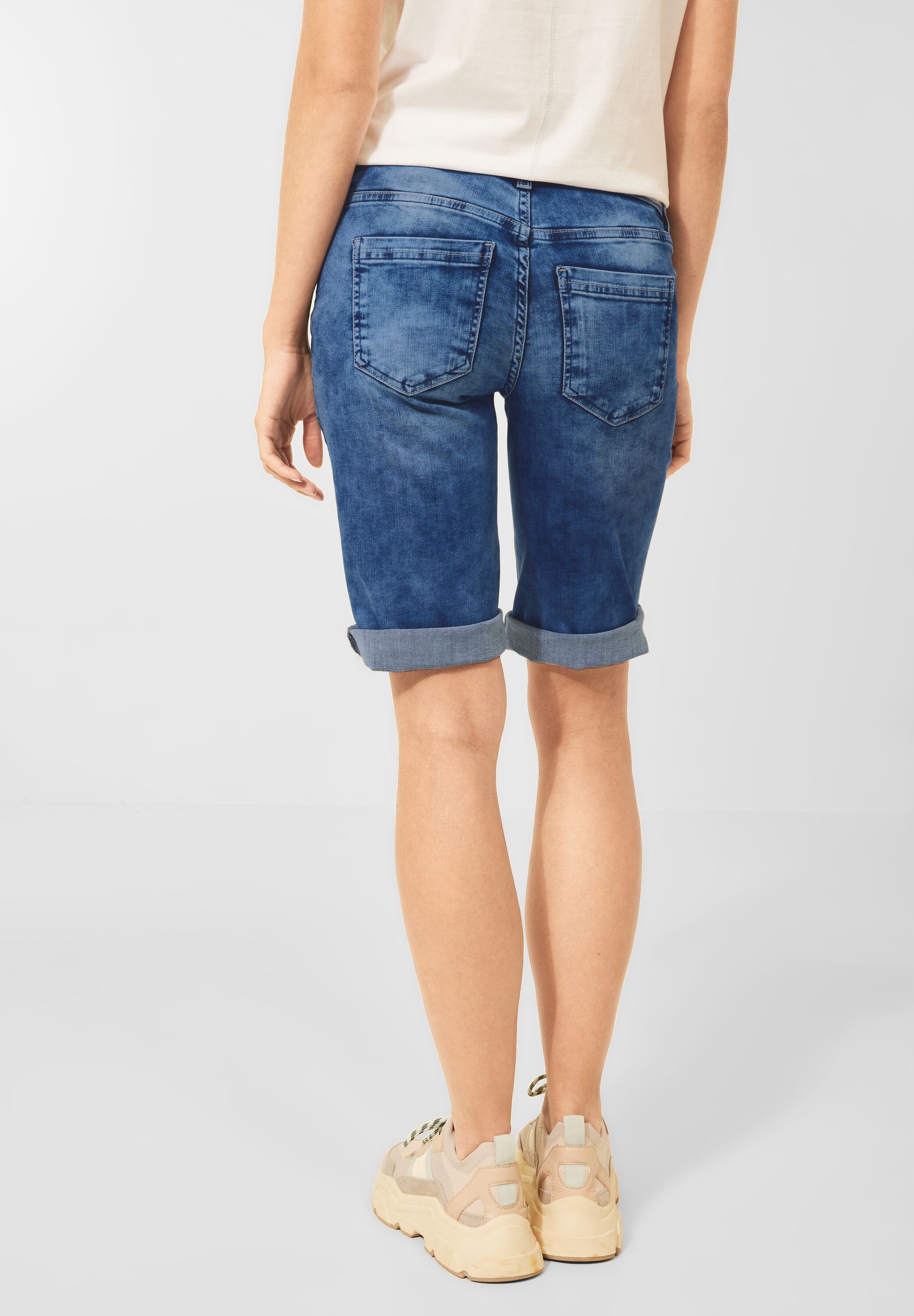 Feminine Jeansbermuda