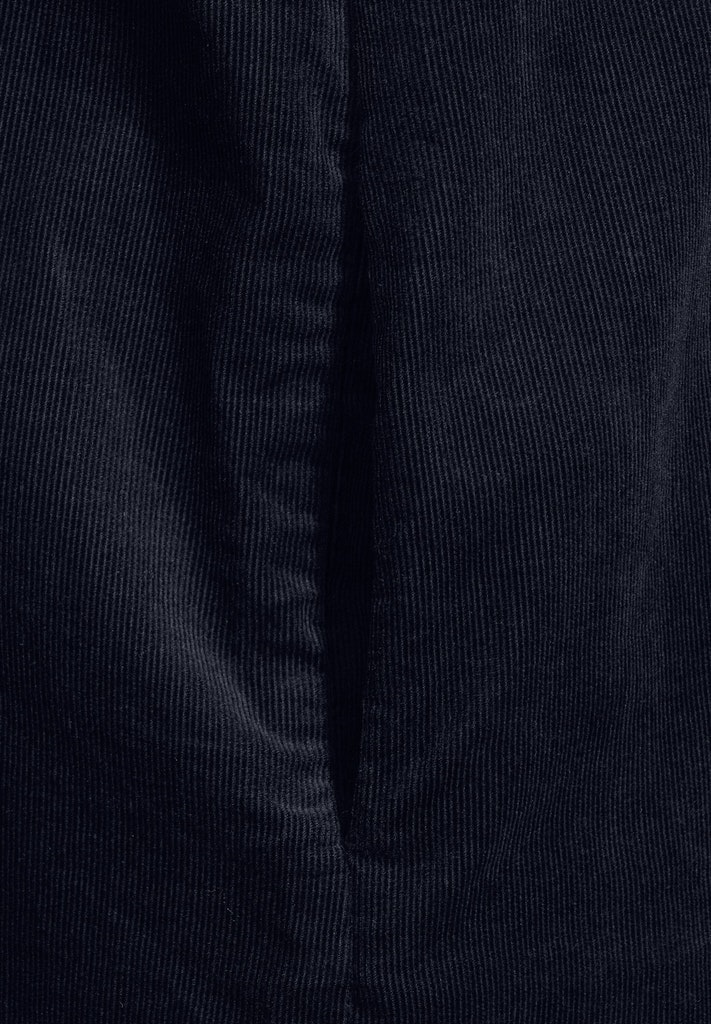 Cord Kleid