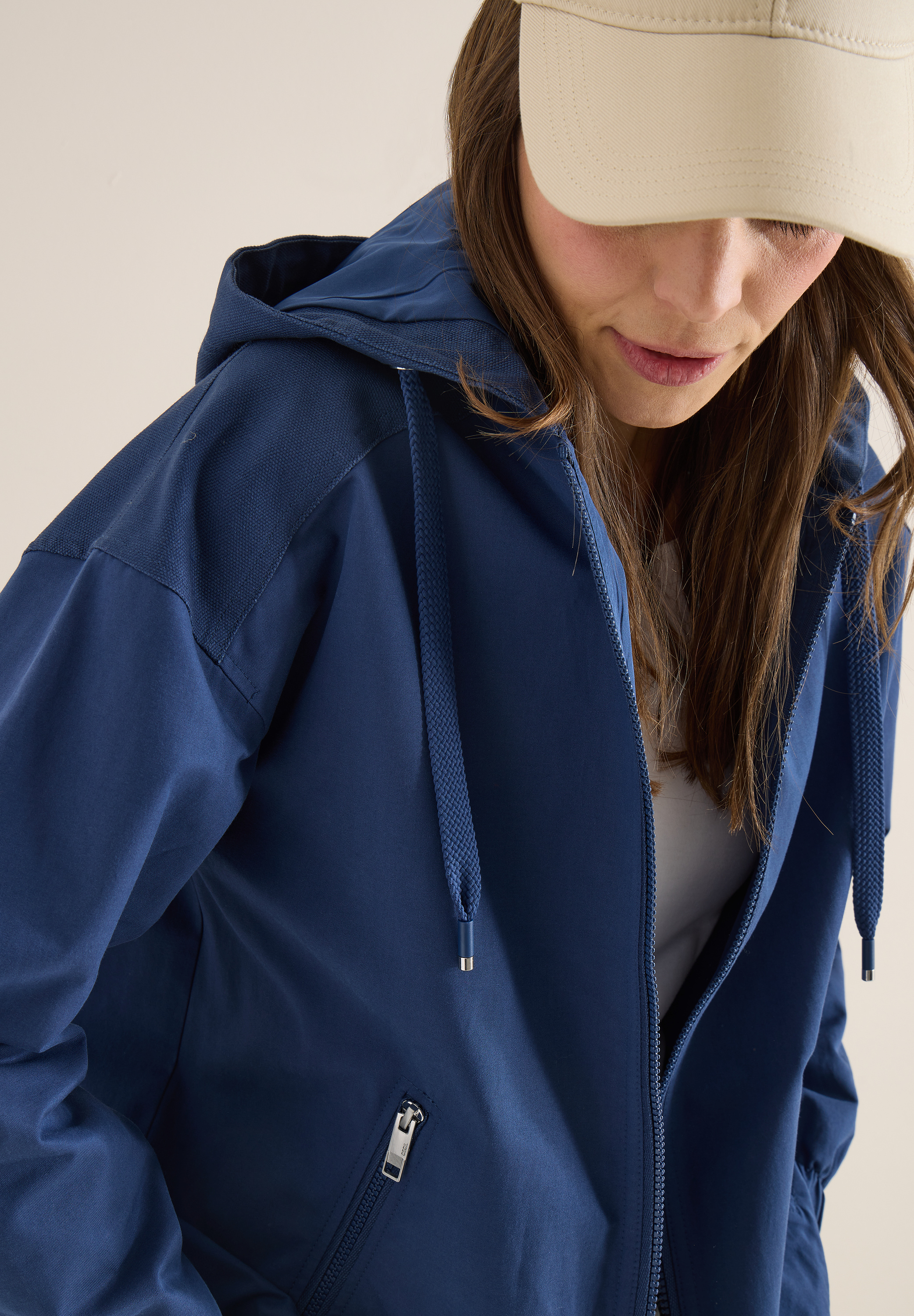 Jacke aus Baumwollmix mit Kapuze