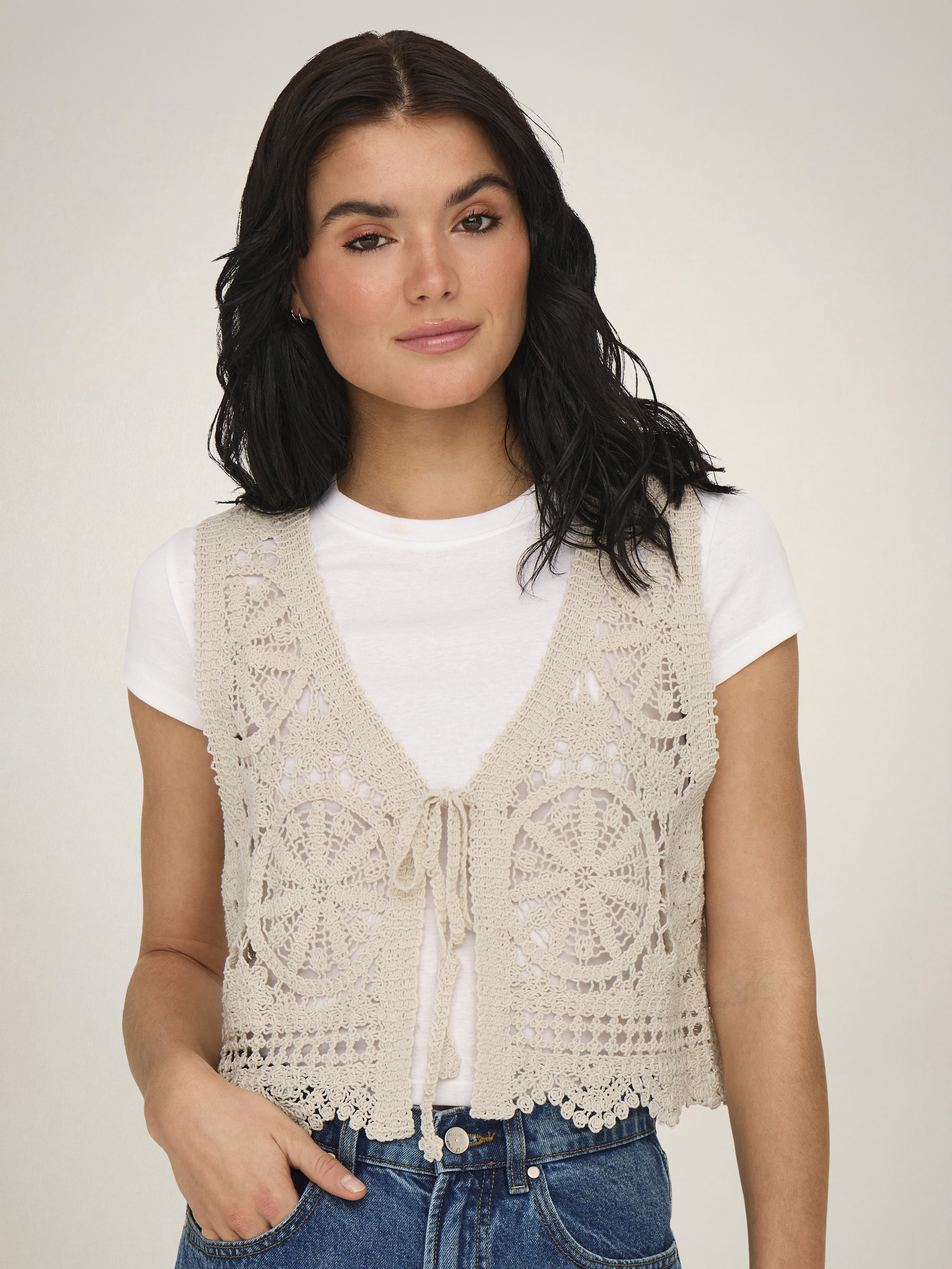 JDYVIC S/L V-NECK TIE VEST KNT