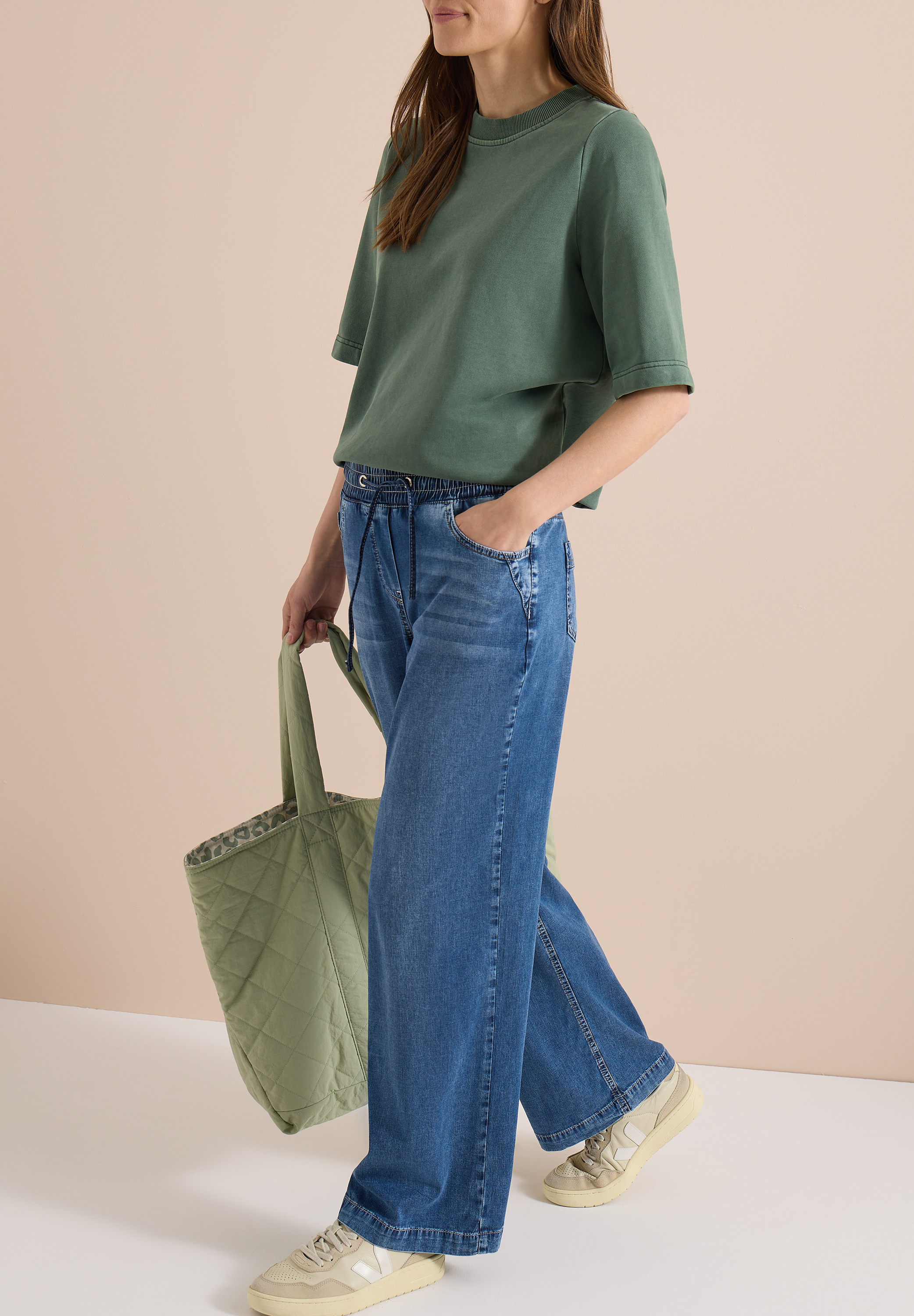 High Waist Wide Leg Jeans im Loose Fit