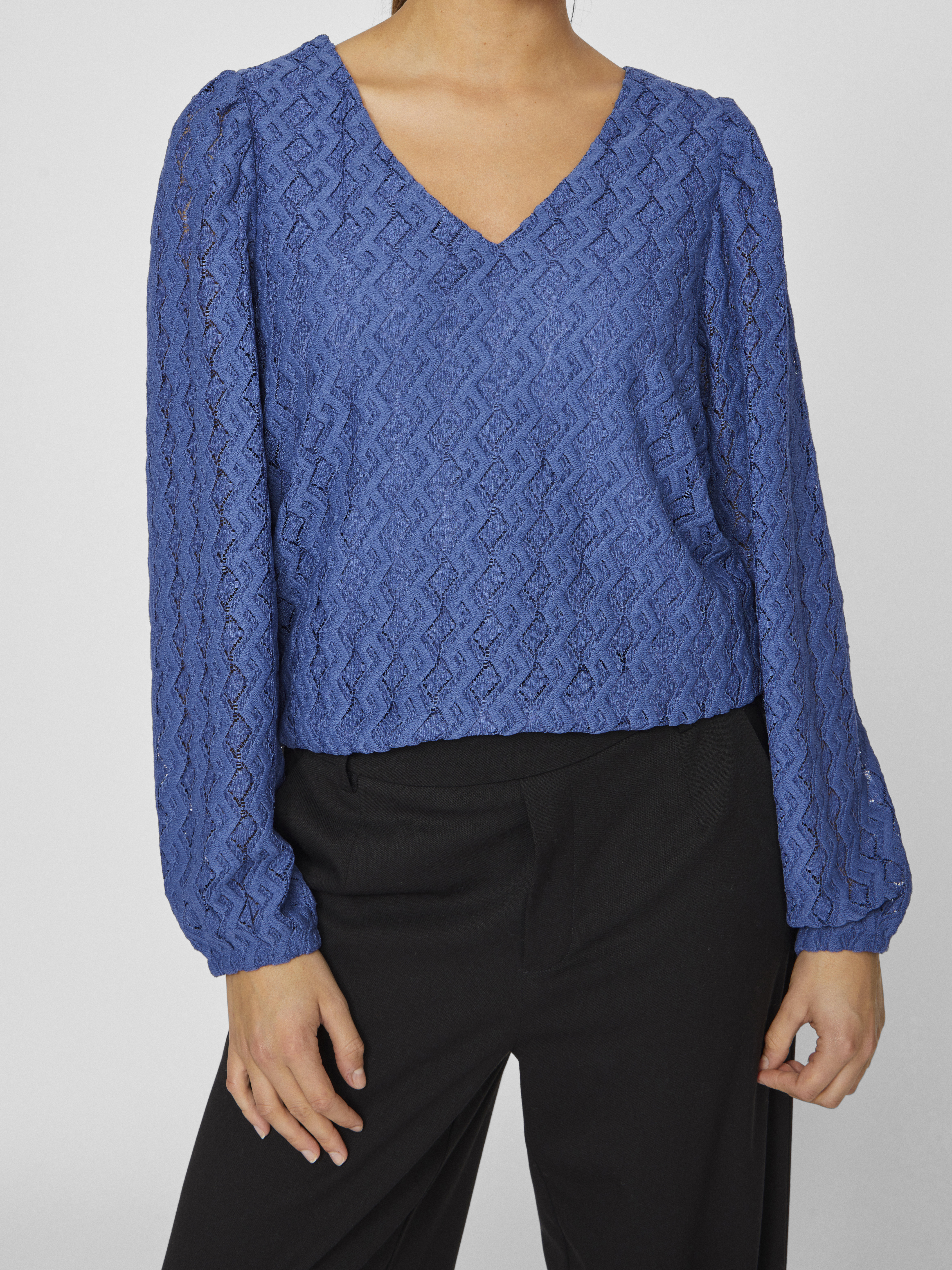 VIFERYA V-NECK L/S TOP/R/BF