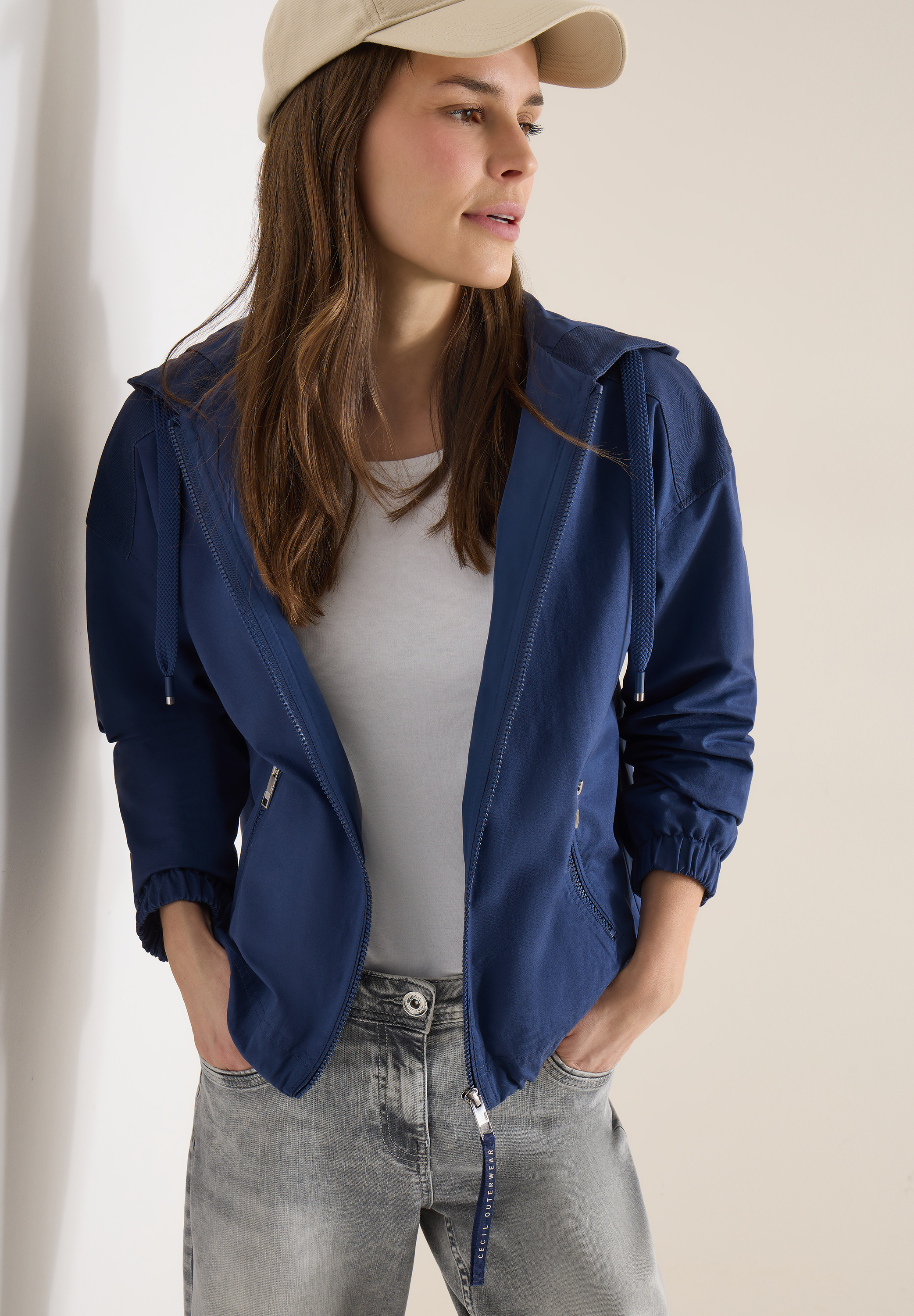 Jacke aus Baumwollmix mit Kapuze