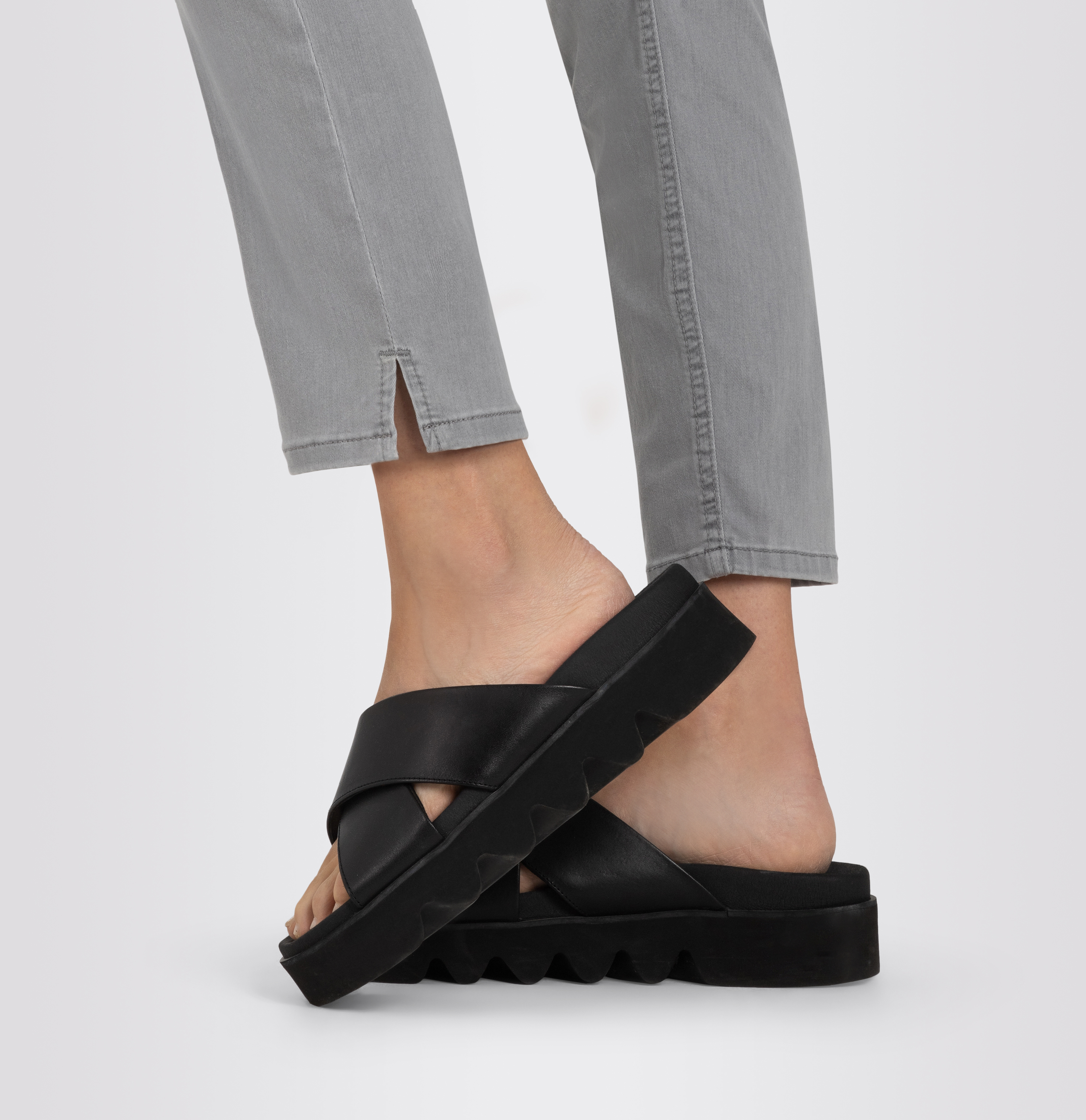 MAC JEANS - DREAM SUMMER, DREAM Wonder light Denim MAC JEANS - DREAM SUMMER, DREAM Wonder light Denim