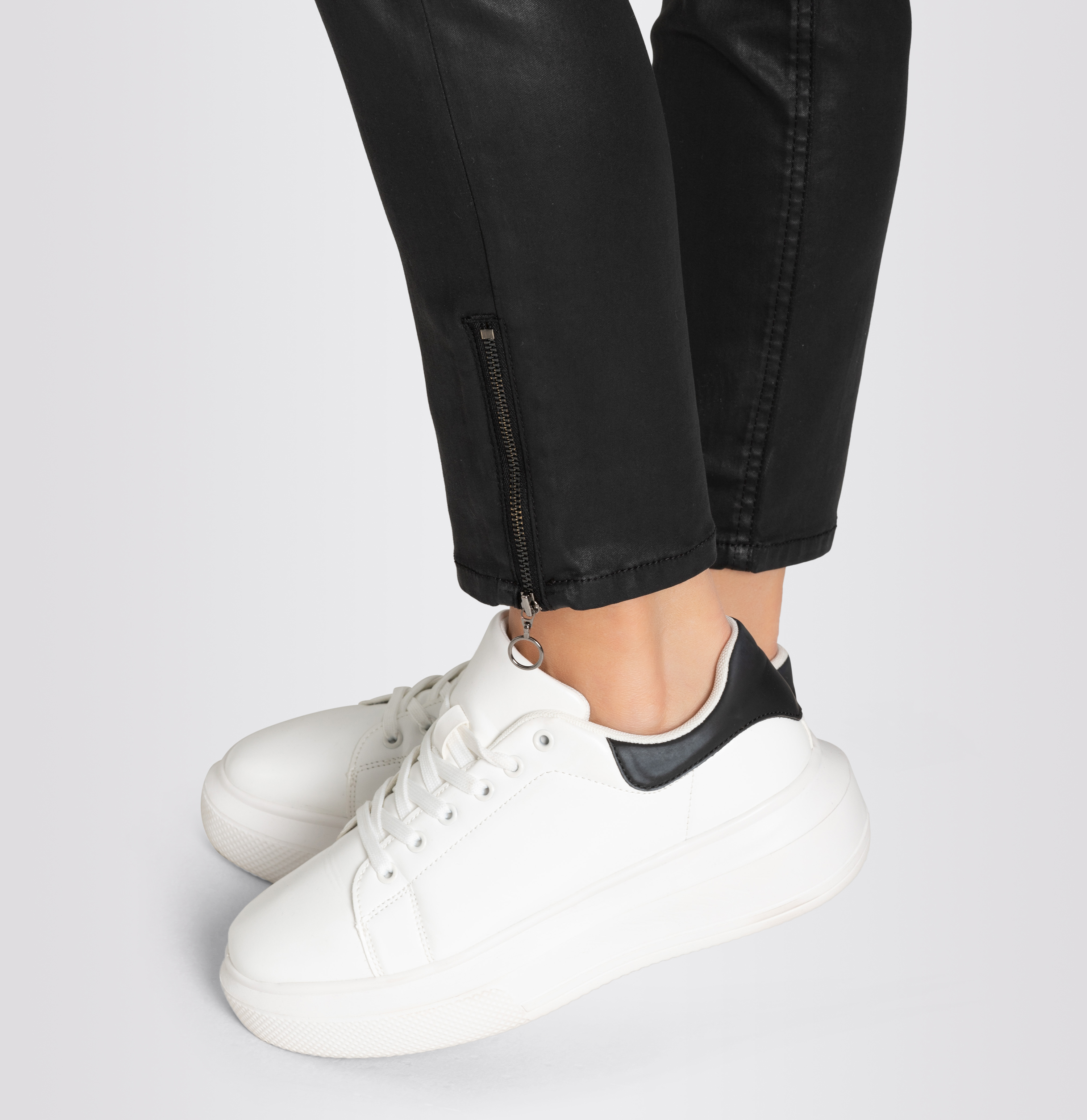 MAC JEANS - RICH SLIM, Coated cotton tencel MAC JEANS - RICH SLIM, Coated cotton tencel