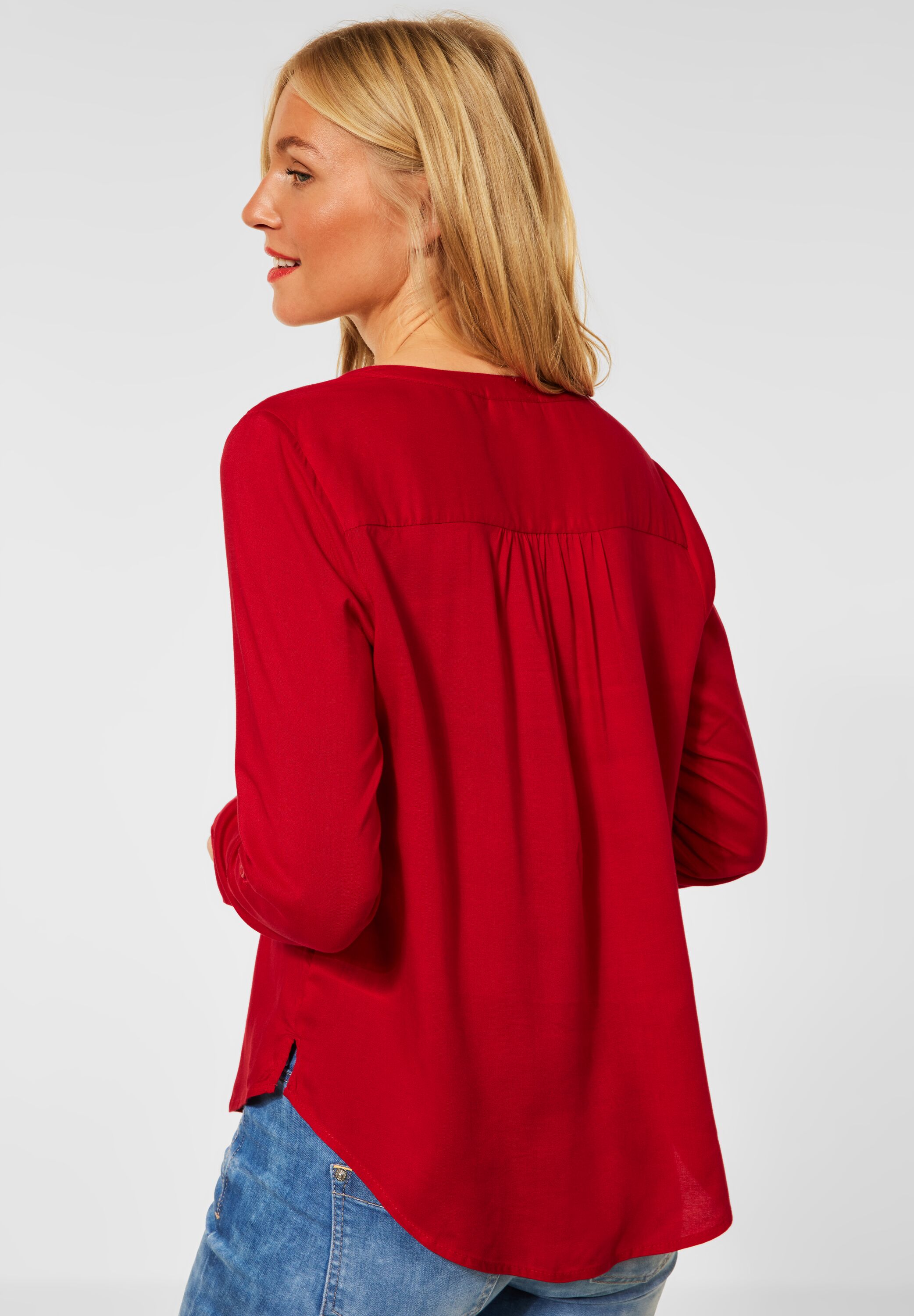 Bluse in Unifarbe