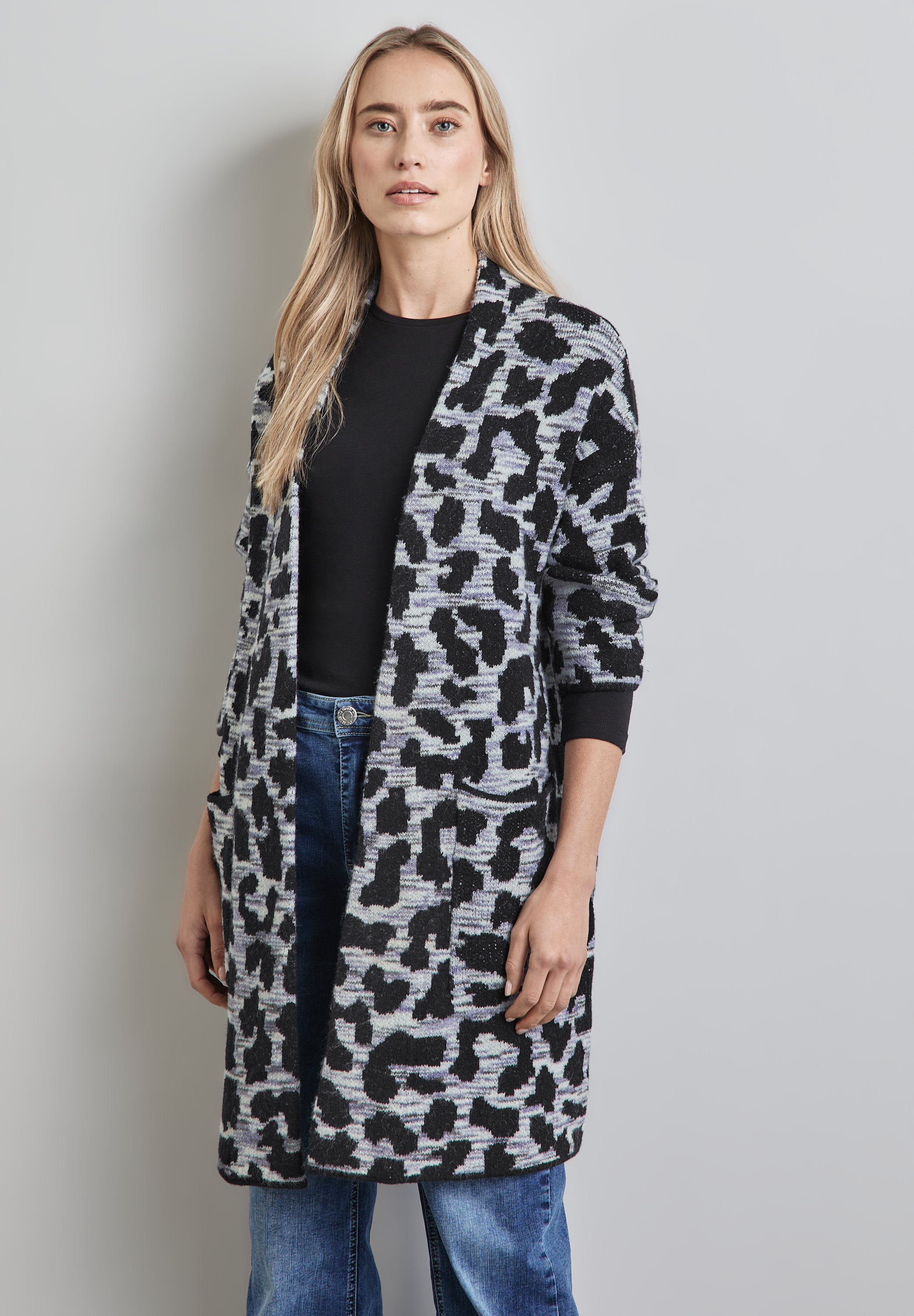 Cardigan mit Leo-Muster