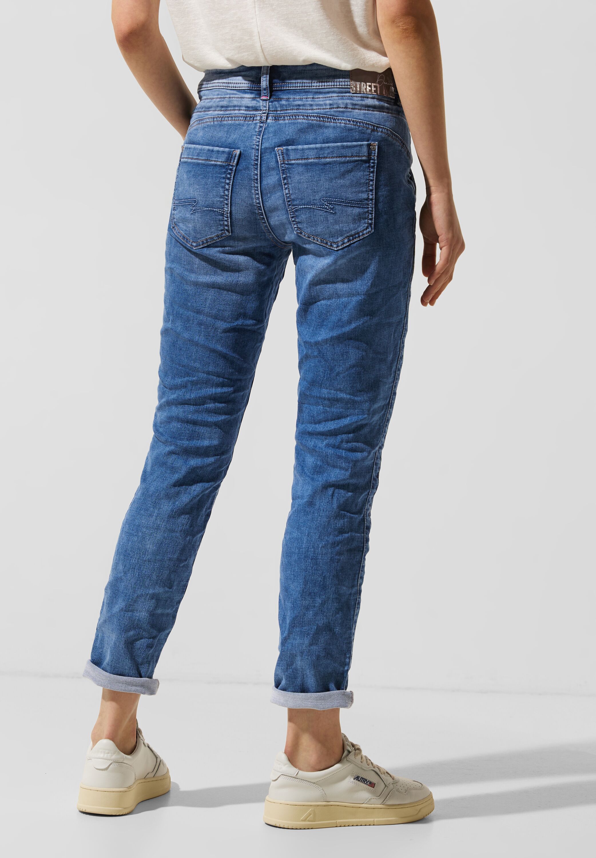 Loose Fit Jeans