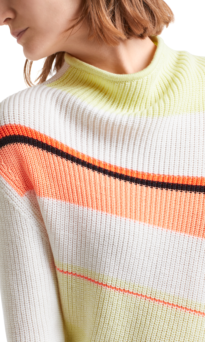 Perlfang-Strickpullover