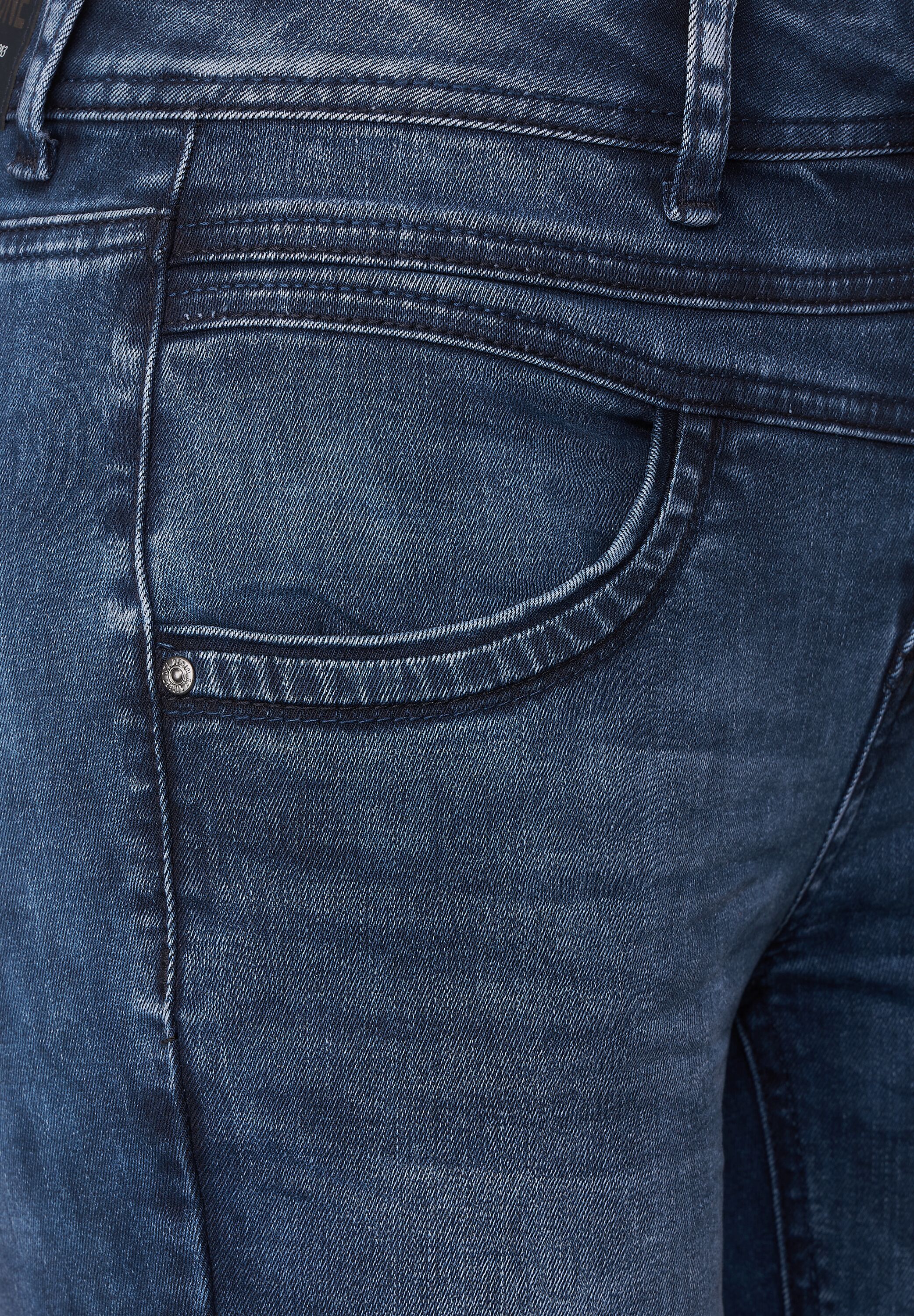 Slim Fit Jeans in High Waist Slim Fit Jeans in High Waist