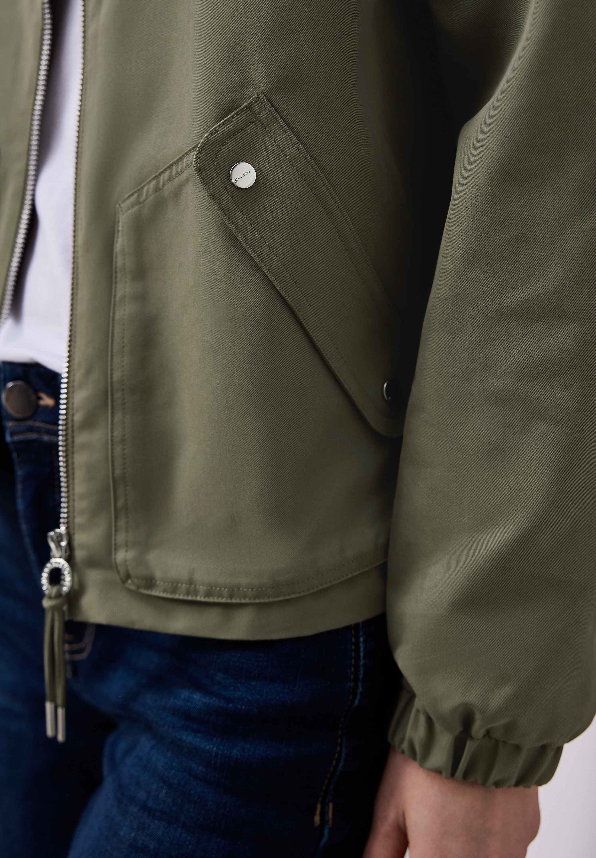 Kurze Jacke