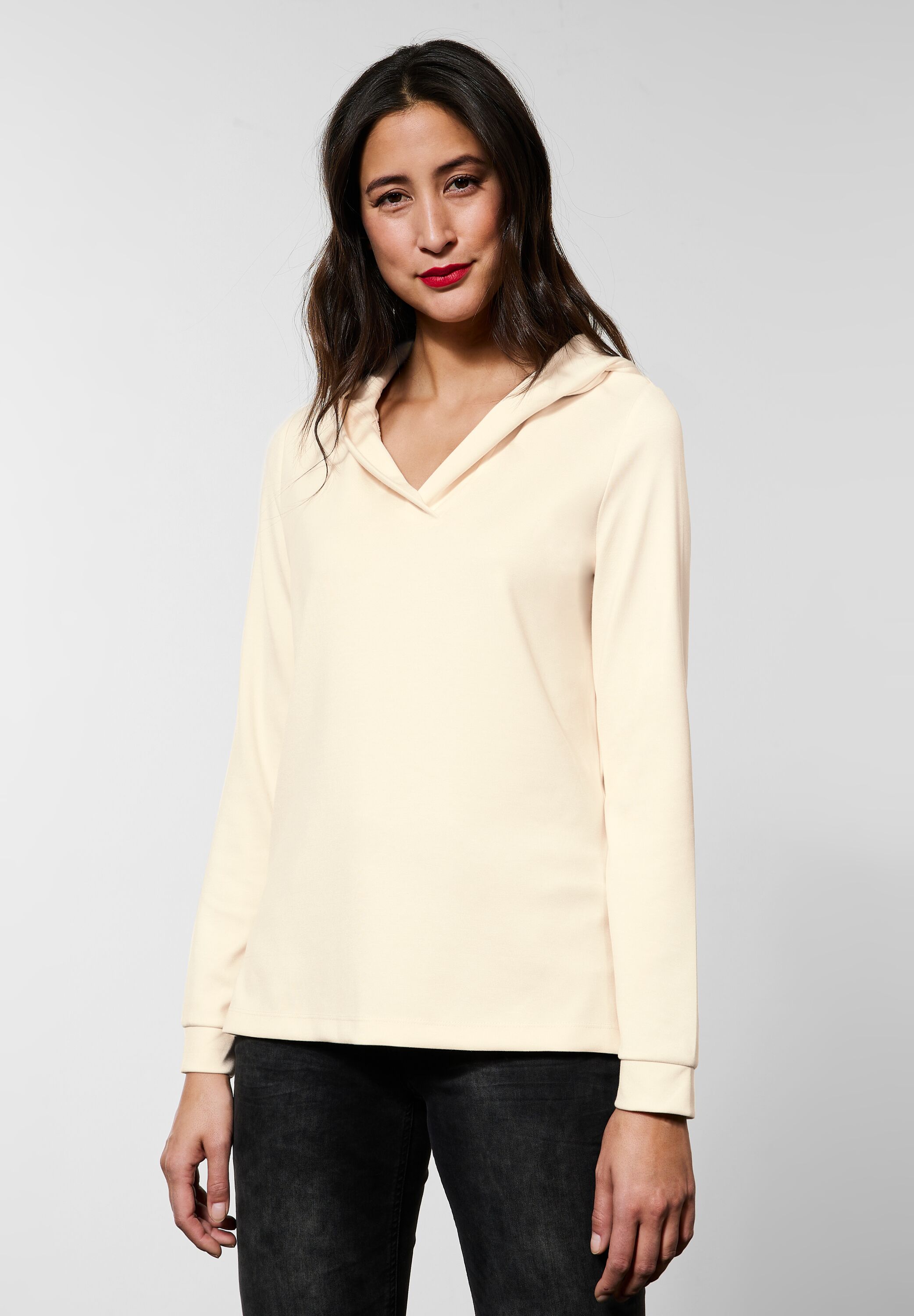 Sweatpullover mit Kapuze