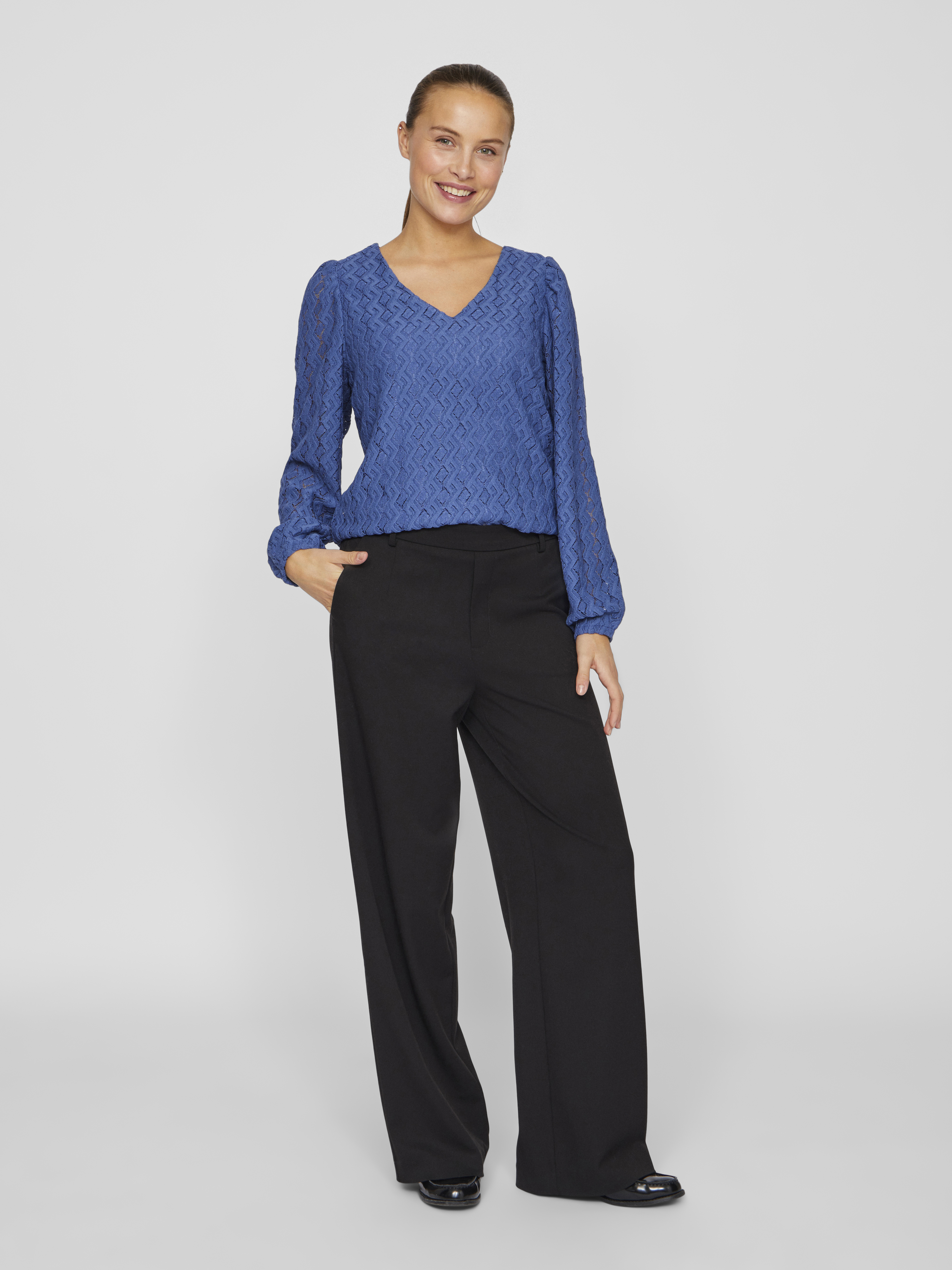 VIFERYA V-NECK L/S TOP/R/BF