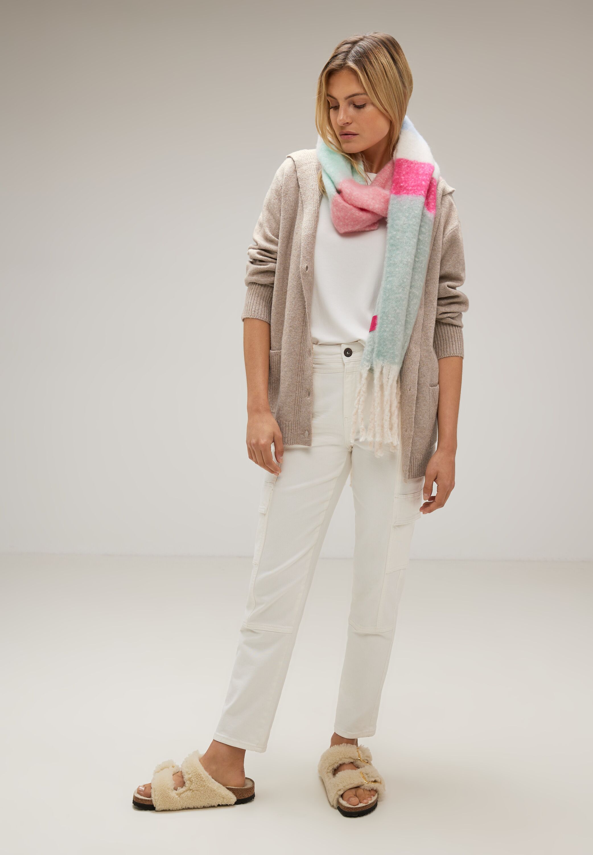 Hoodie Cardigan mit Kapuze Hoodie Cardigan mit Kapuze