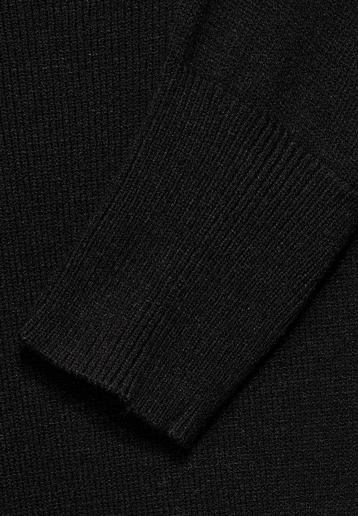 Pullover mit Stehkragen