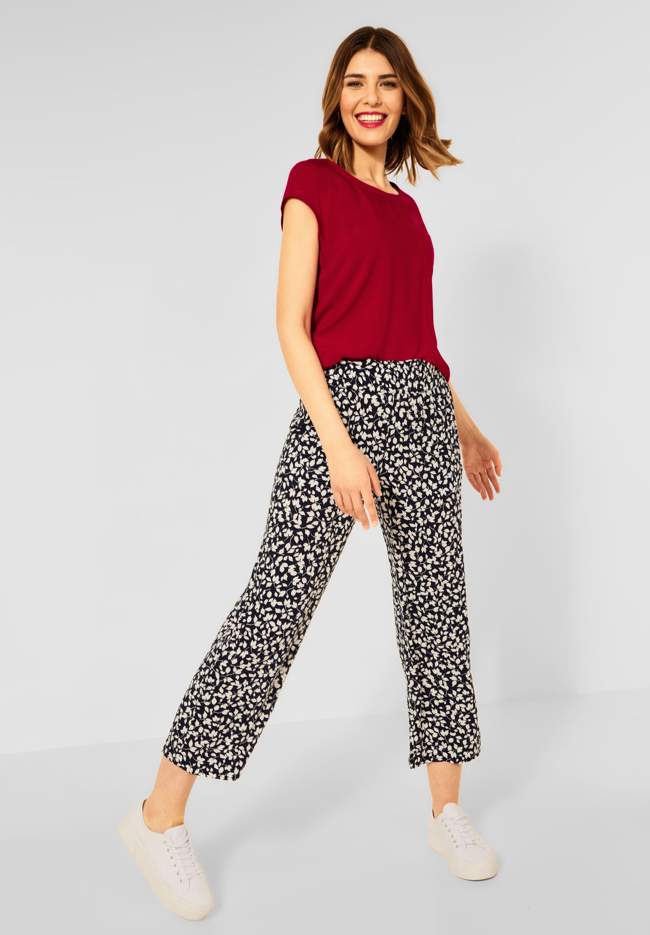 T-Shirt mit Brusttasche