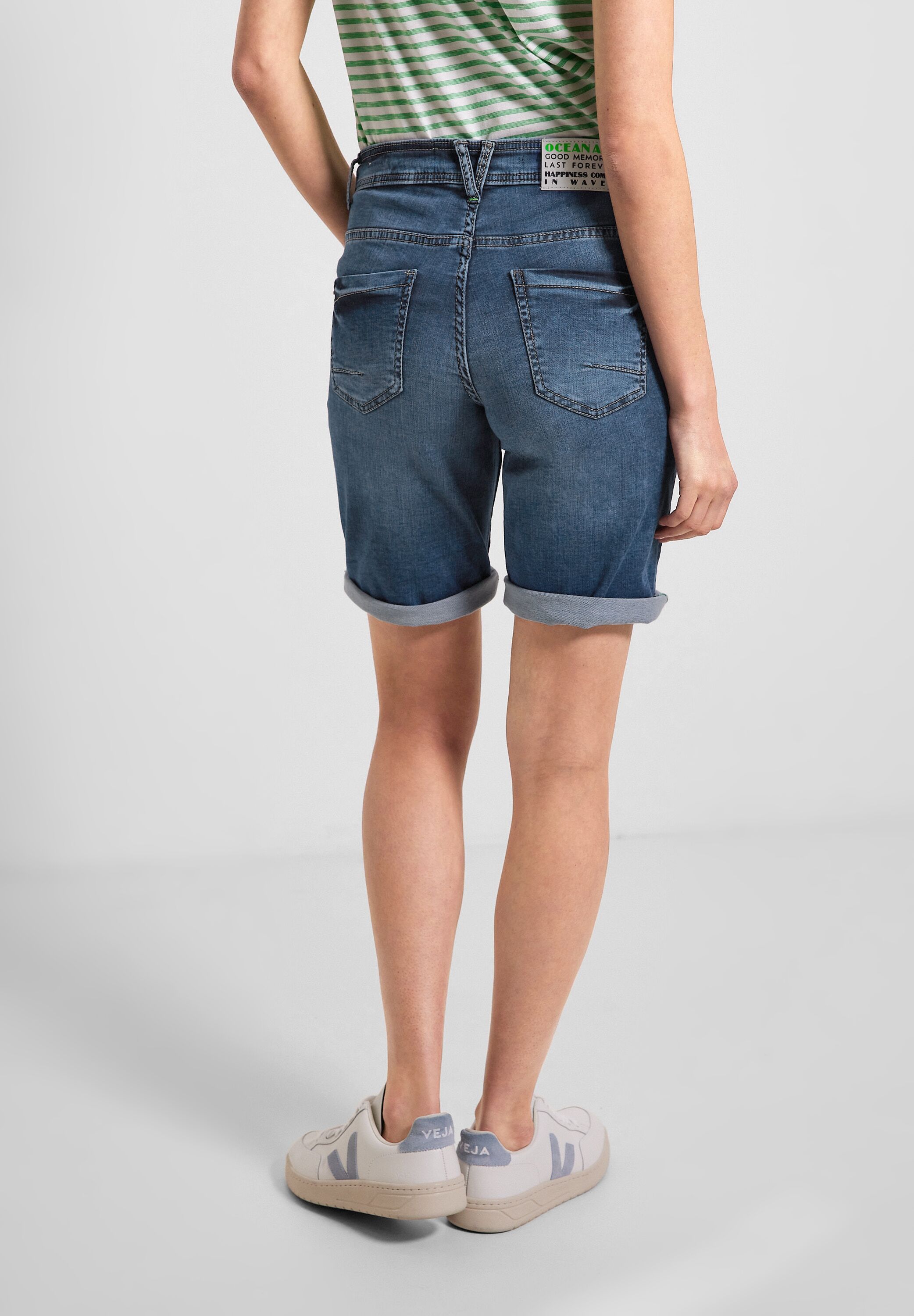 Loose Fit Jeansshorts