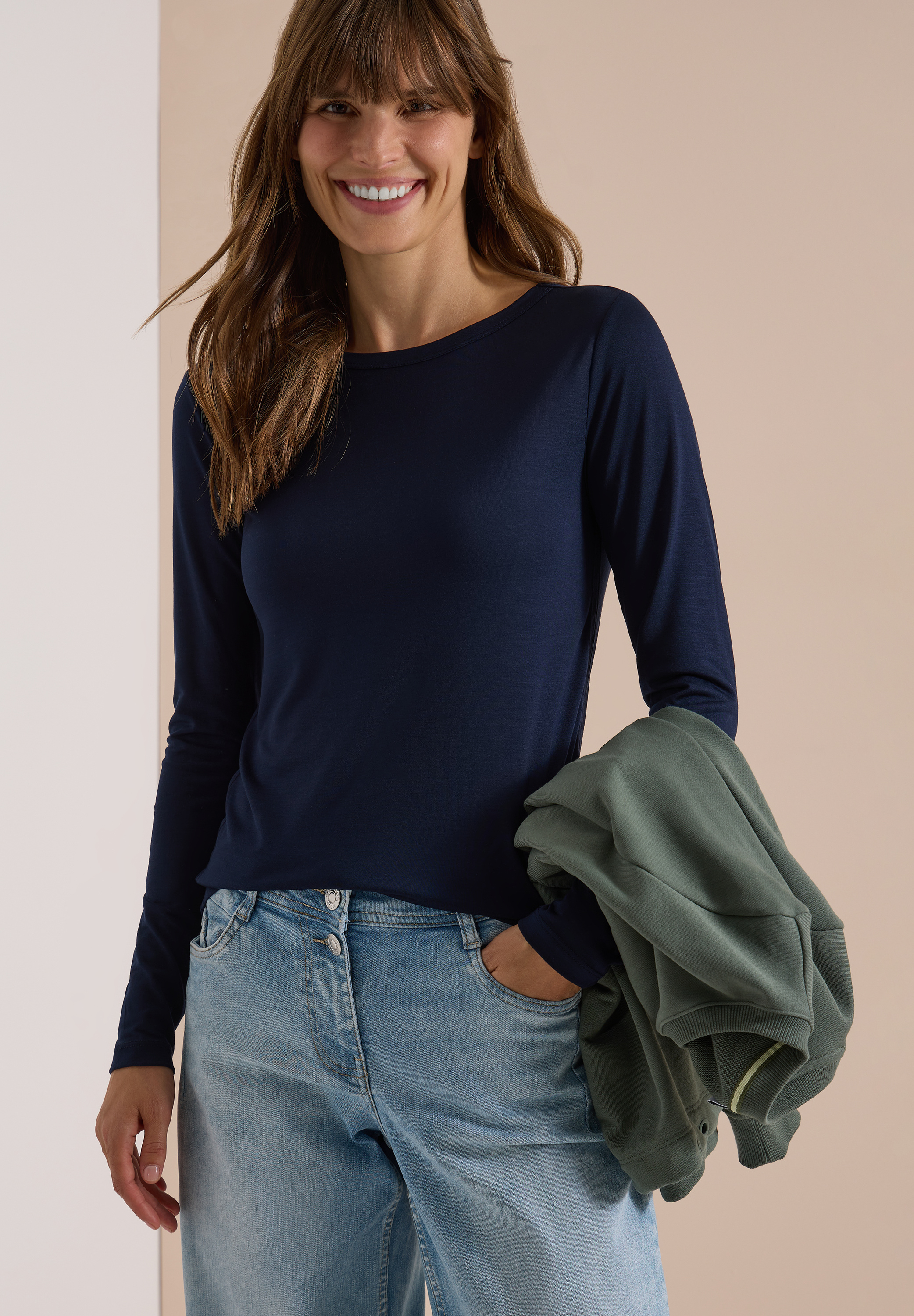 Langarm Shirt aus Lyocell mit Boat Neck