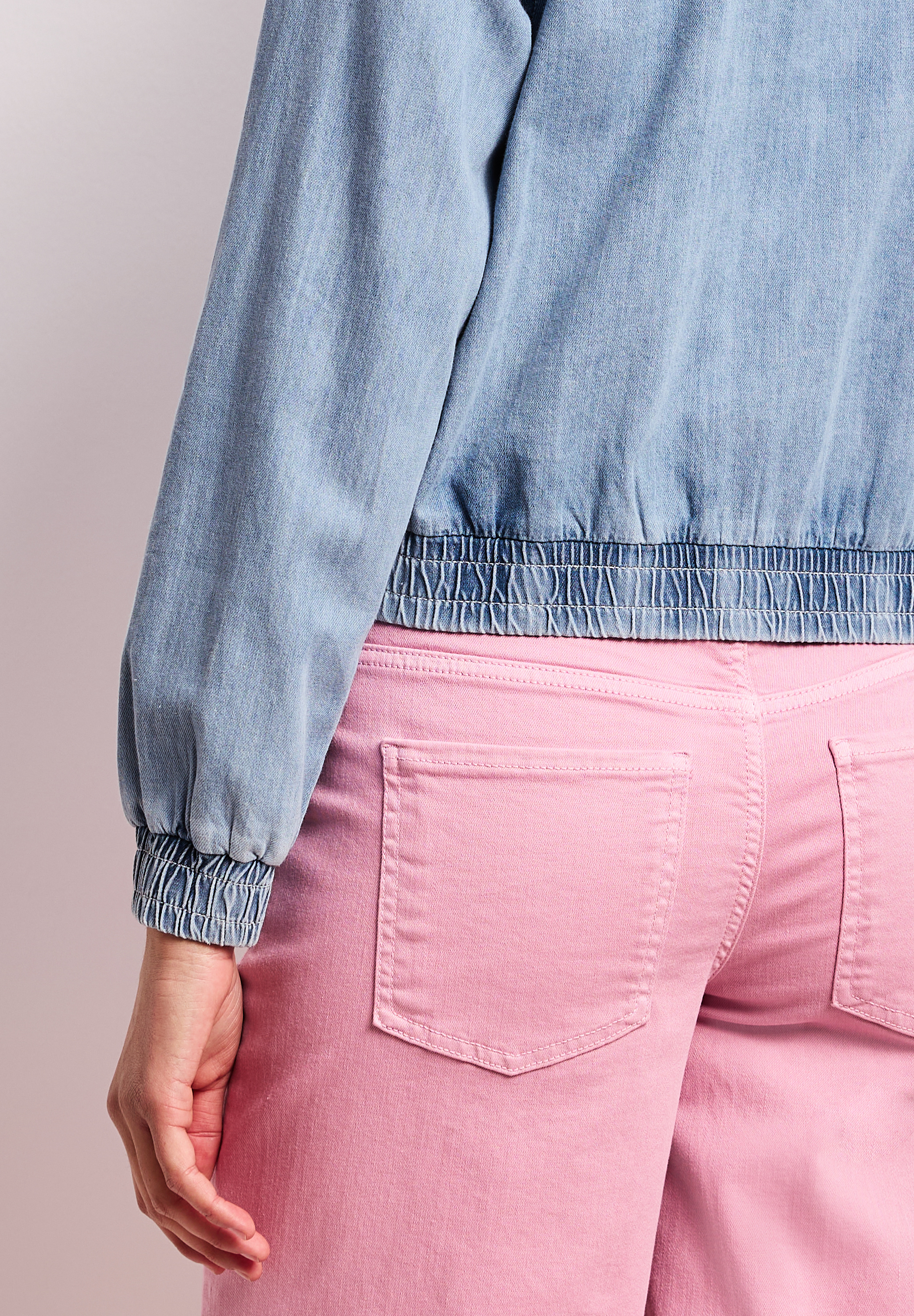 Blouson im Denim-Look mit Taschen