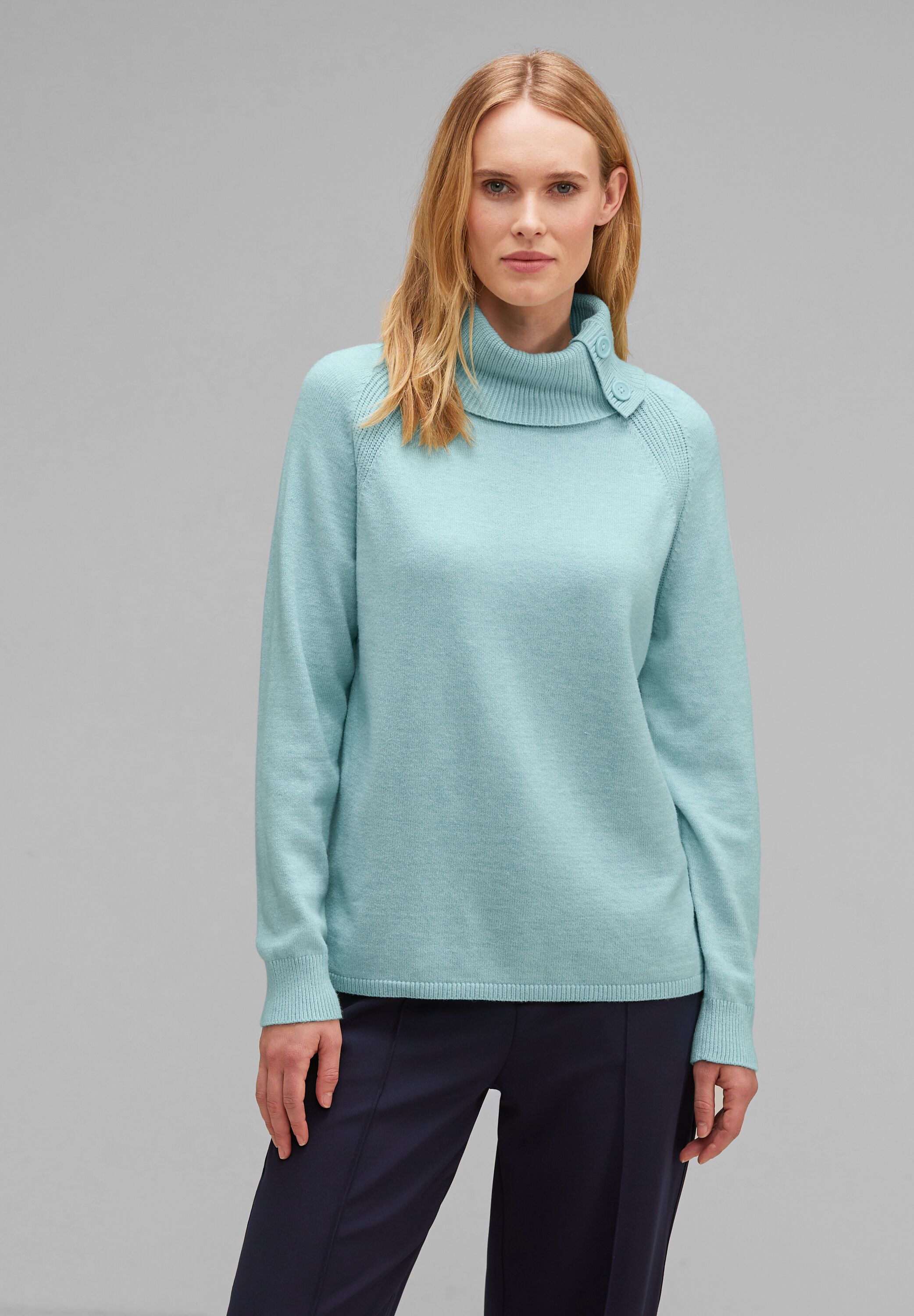 Pullover mit Rollkragen