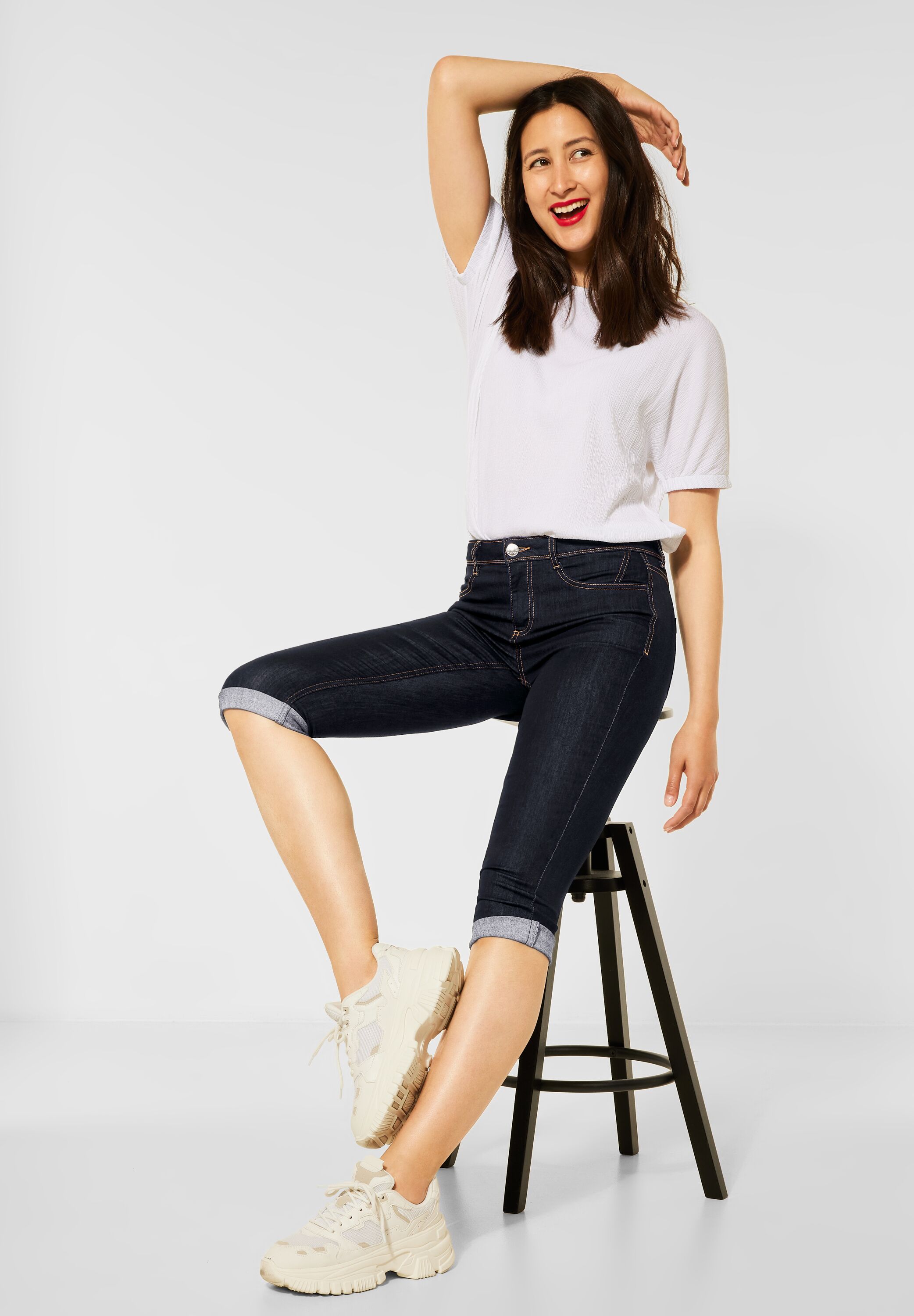 Slim Fit Hose in High Waist