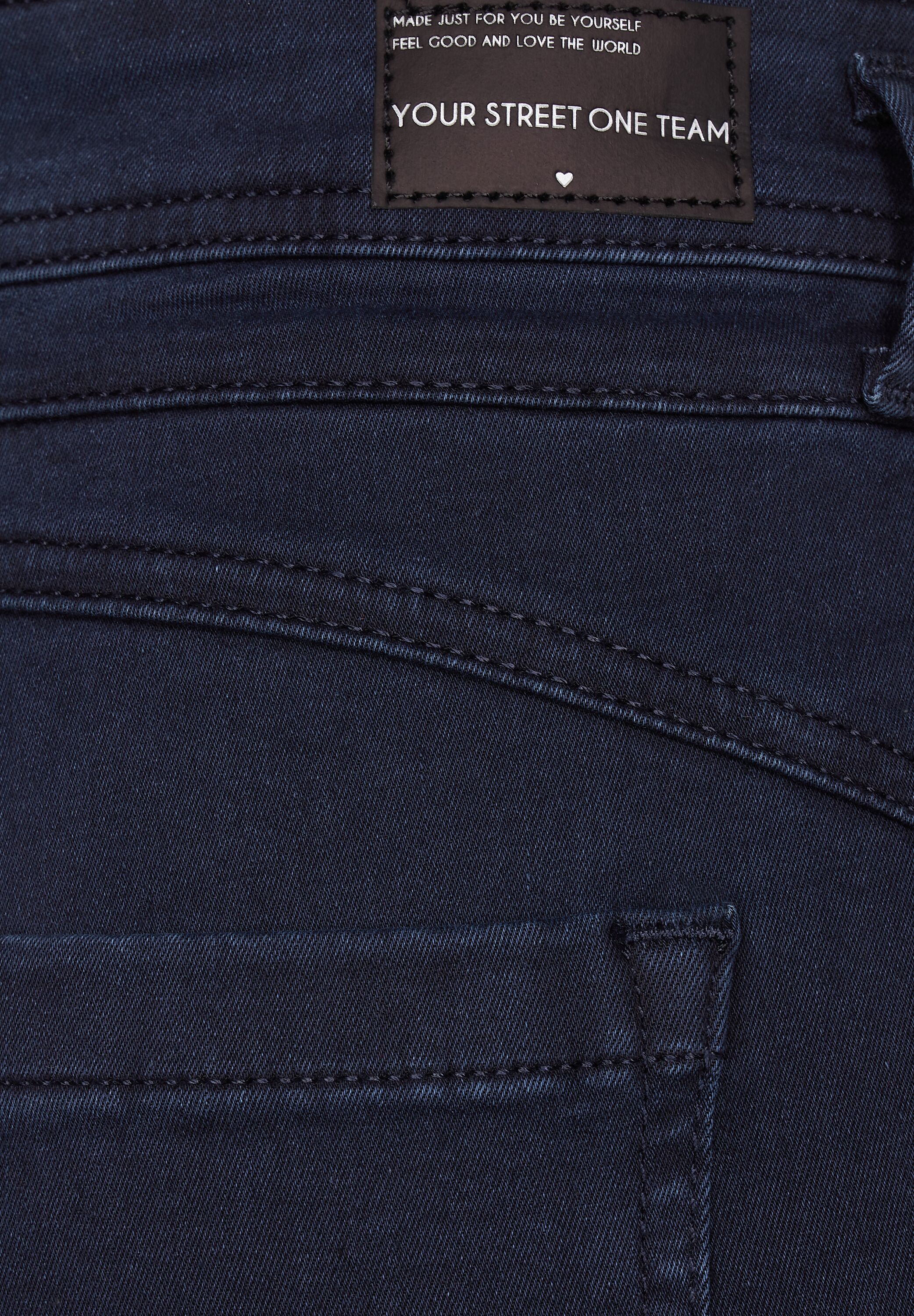 Slim Fit Free to Move Jeans Slim Fit Free to Move Jeans