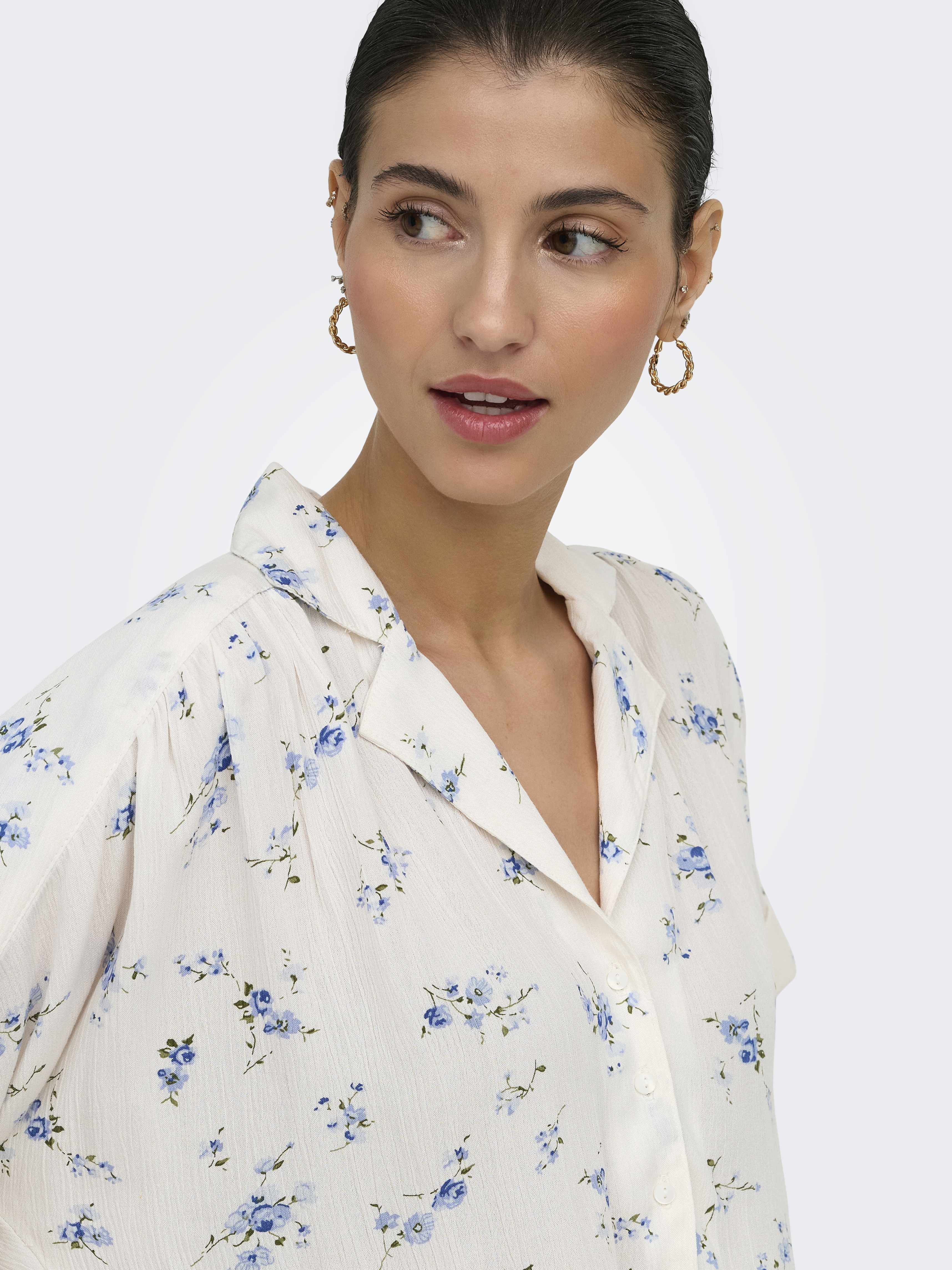 ONLPAULA LIFE S/S TIE SHIRT WVN NOOS