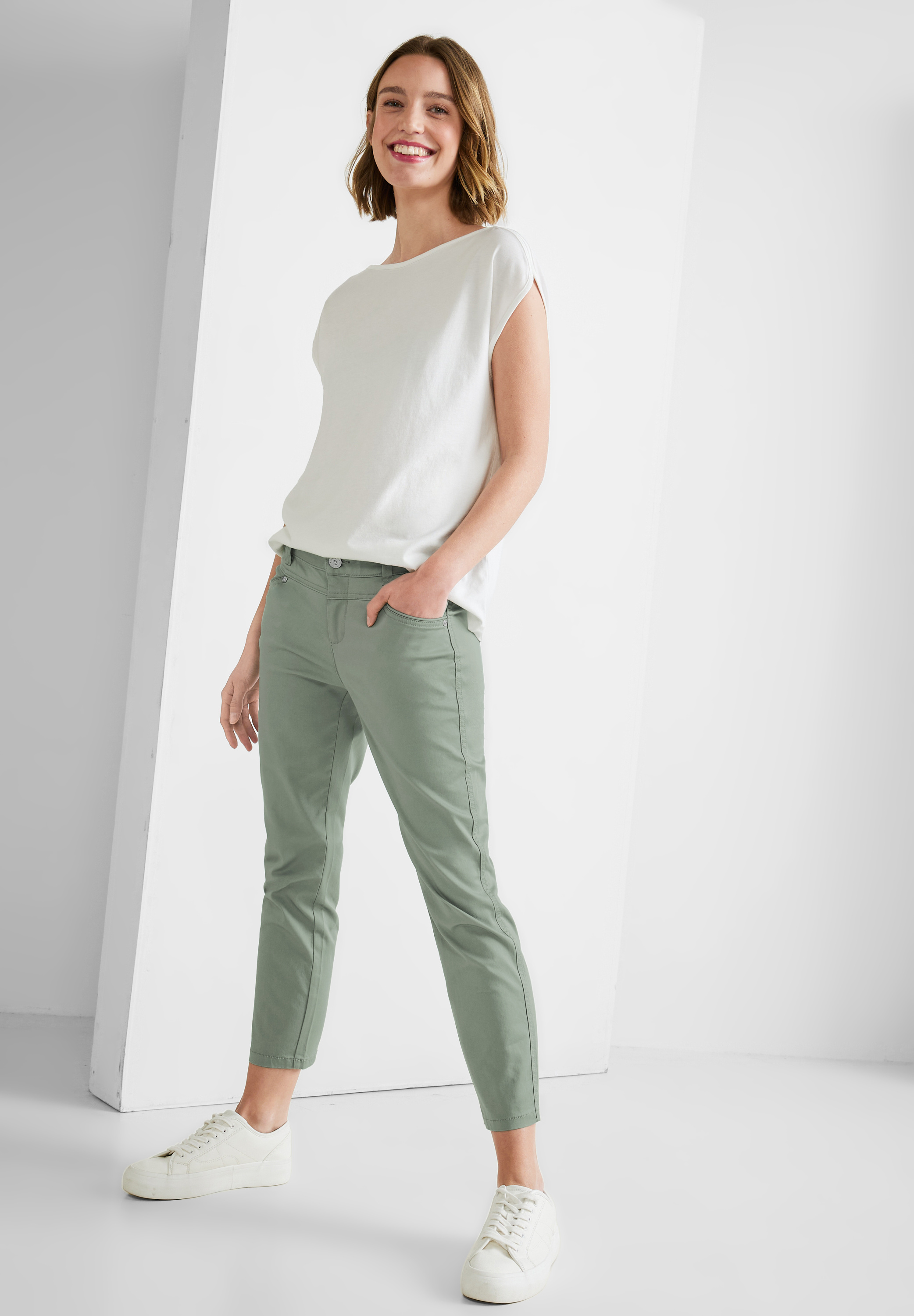 Casual Fit Seidenoptik Hose