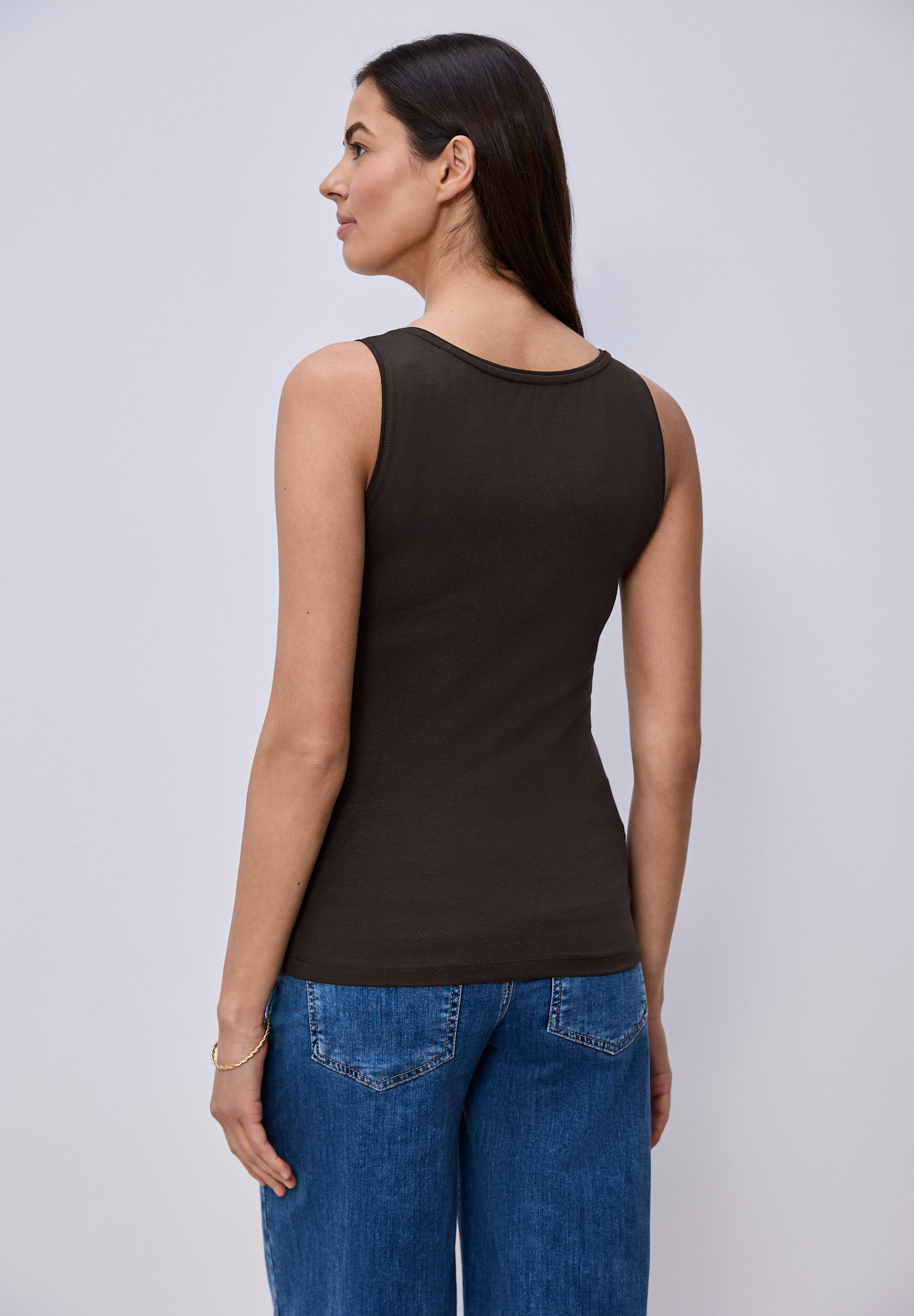 Basic Top mit Rundhals in Unifarbe