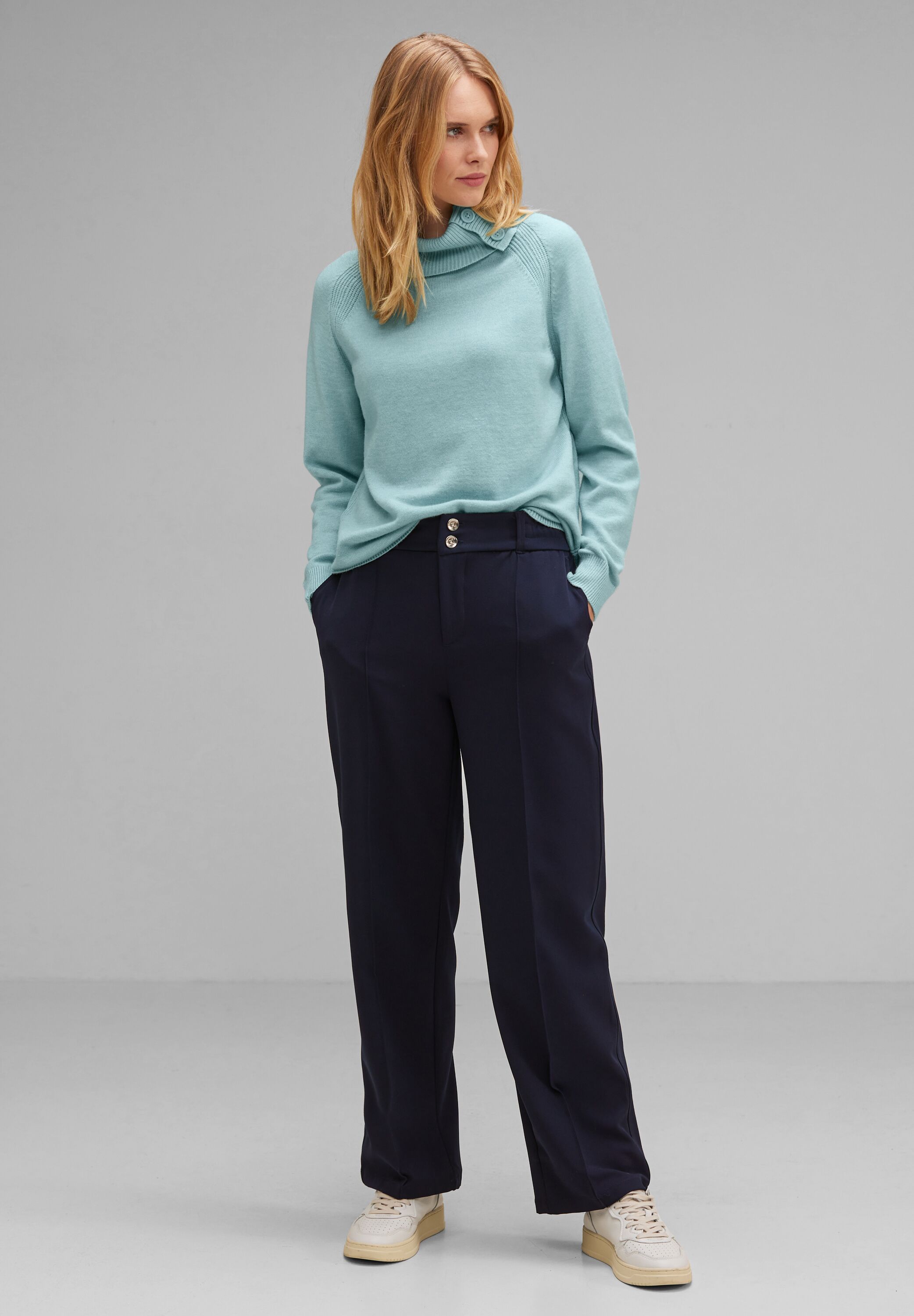 Pullover mit Rollkragen